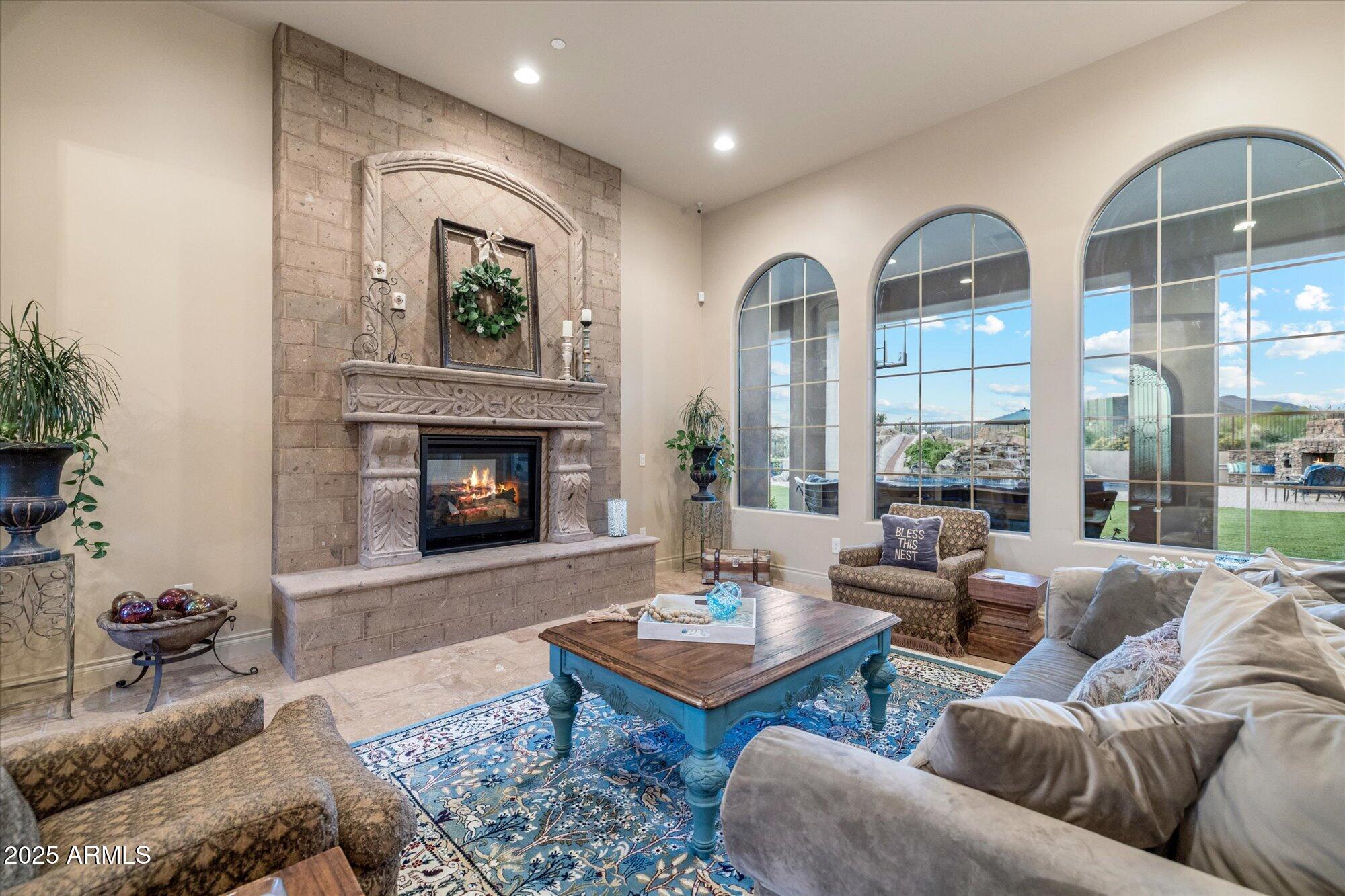 9888 E WINTER SUN Drive 24