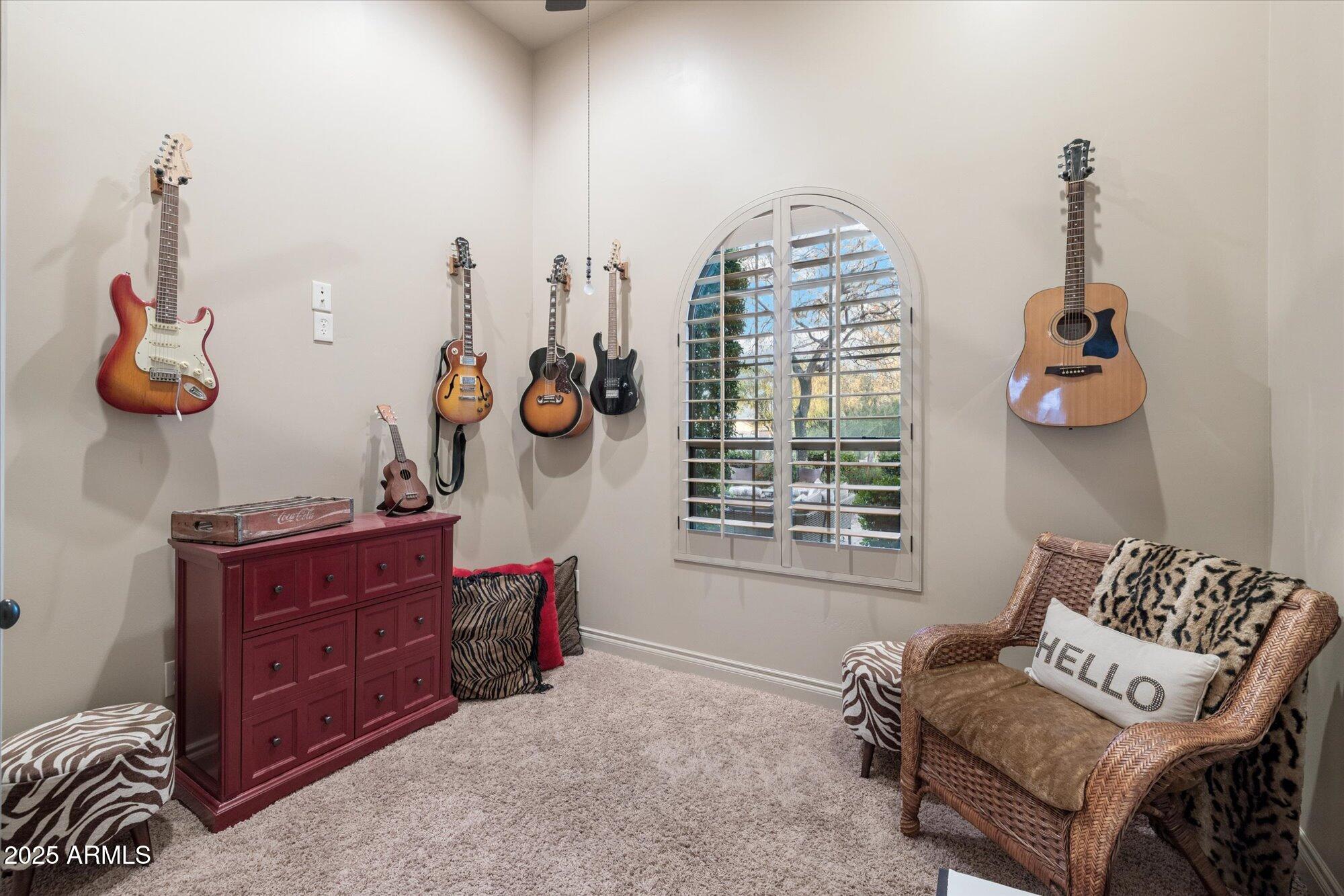 9888 E WINTER SUN Drive 24