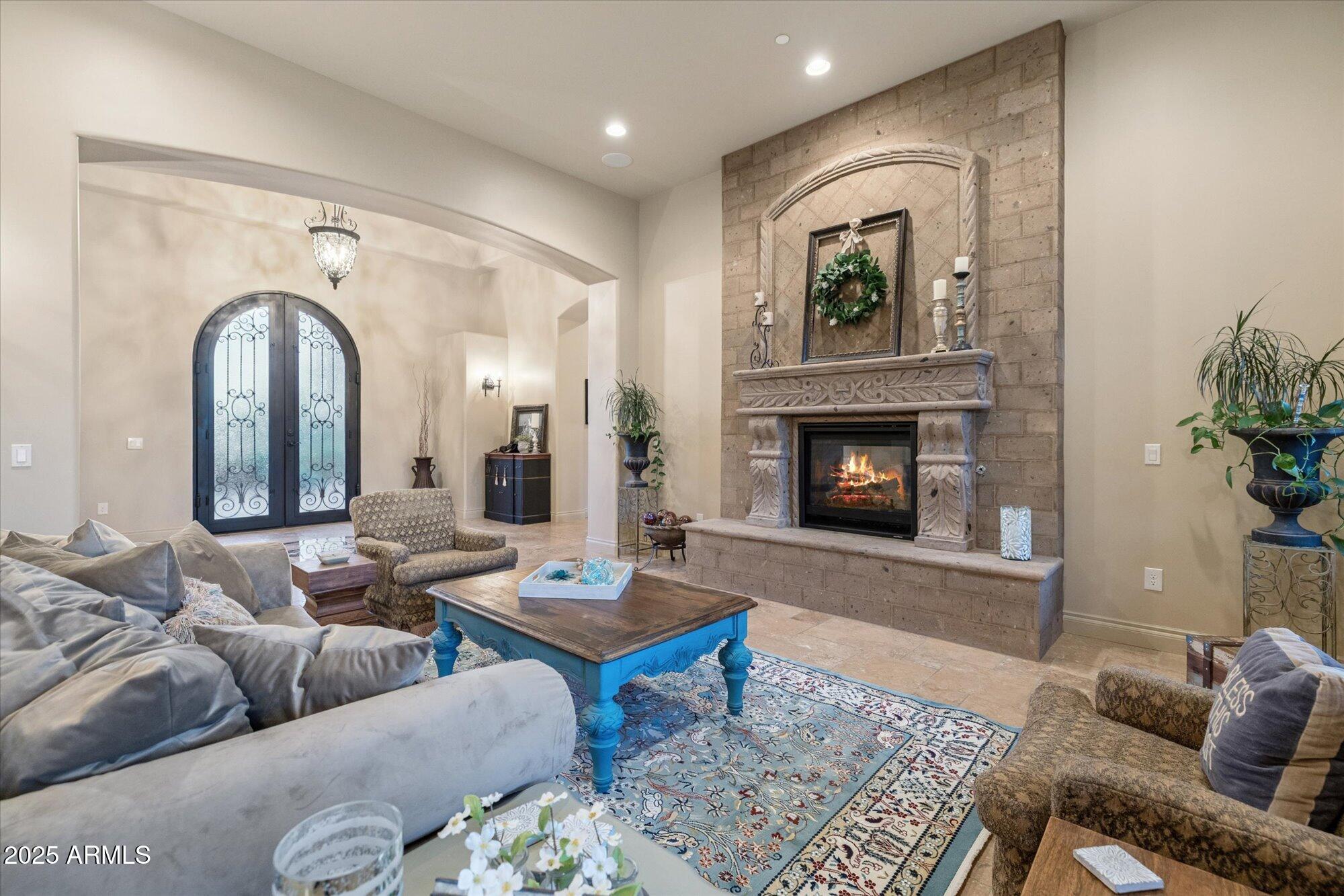 9888 E WINTER SUN Drive 24