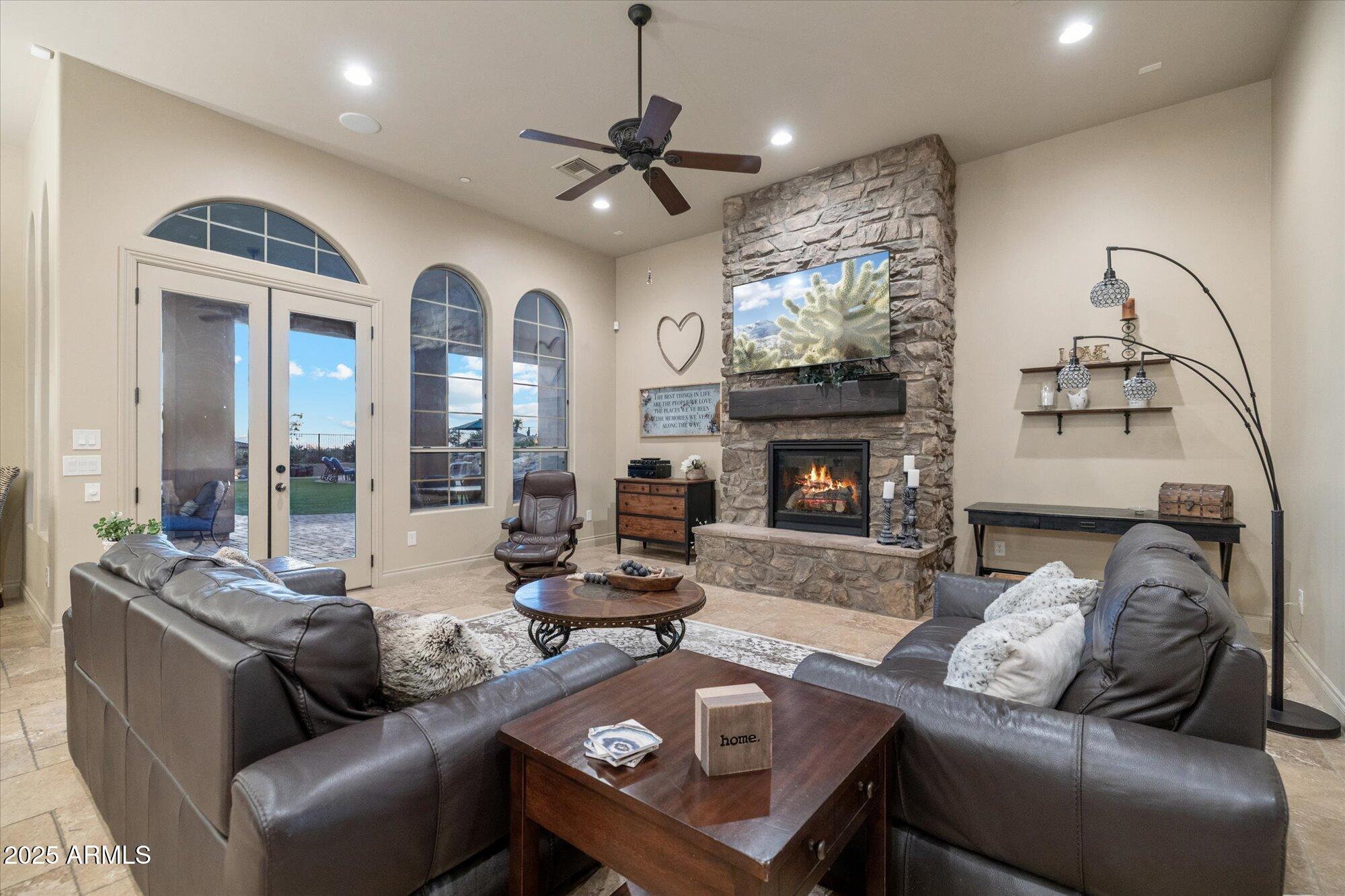 9888 E WINTER SUN Drive 24