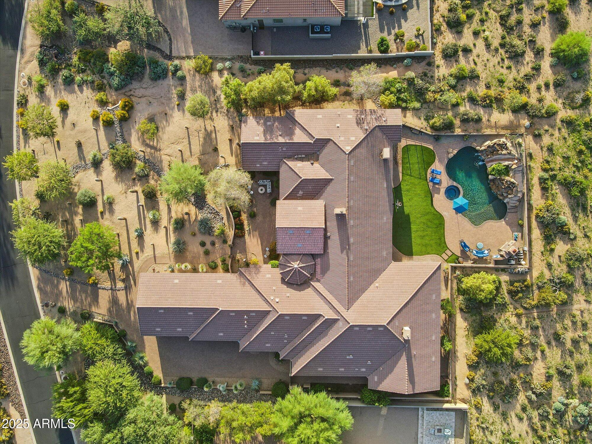 9888 E WINTER SUN Drive 24