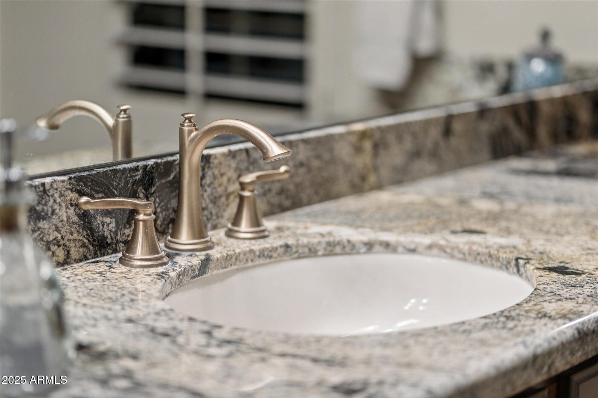 9888 E WINTER SUN Drive 24