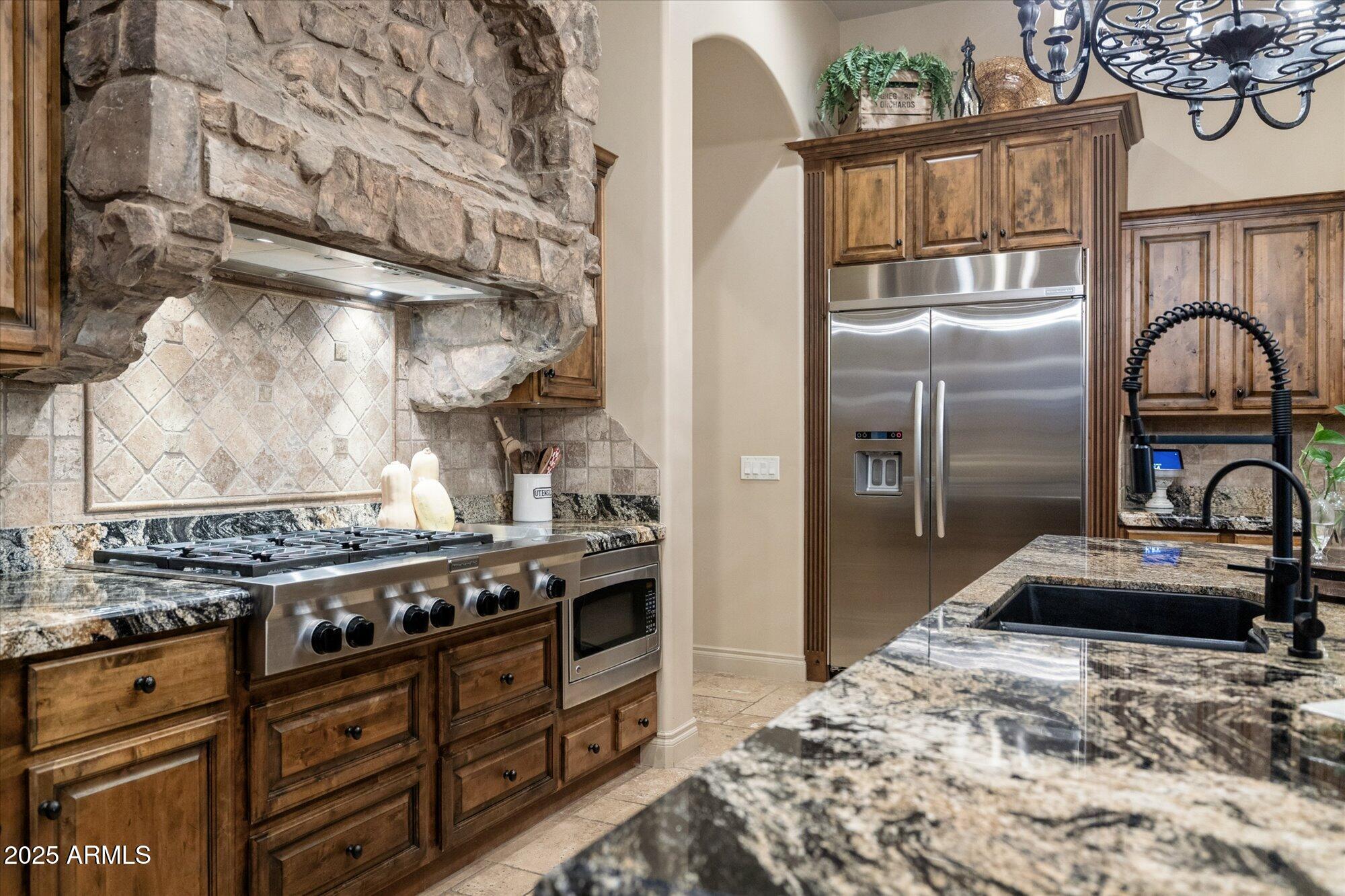 9888 E WINTER SUN Drive 24