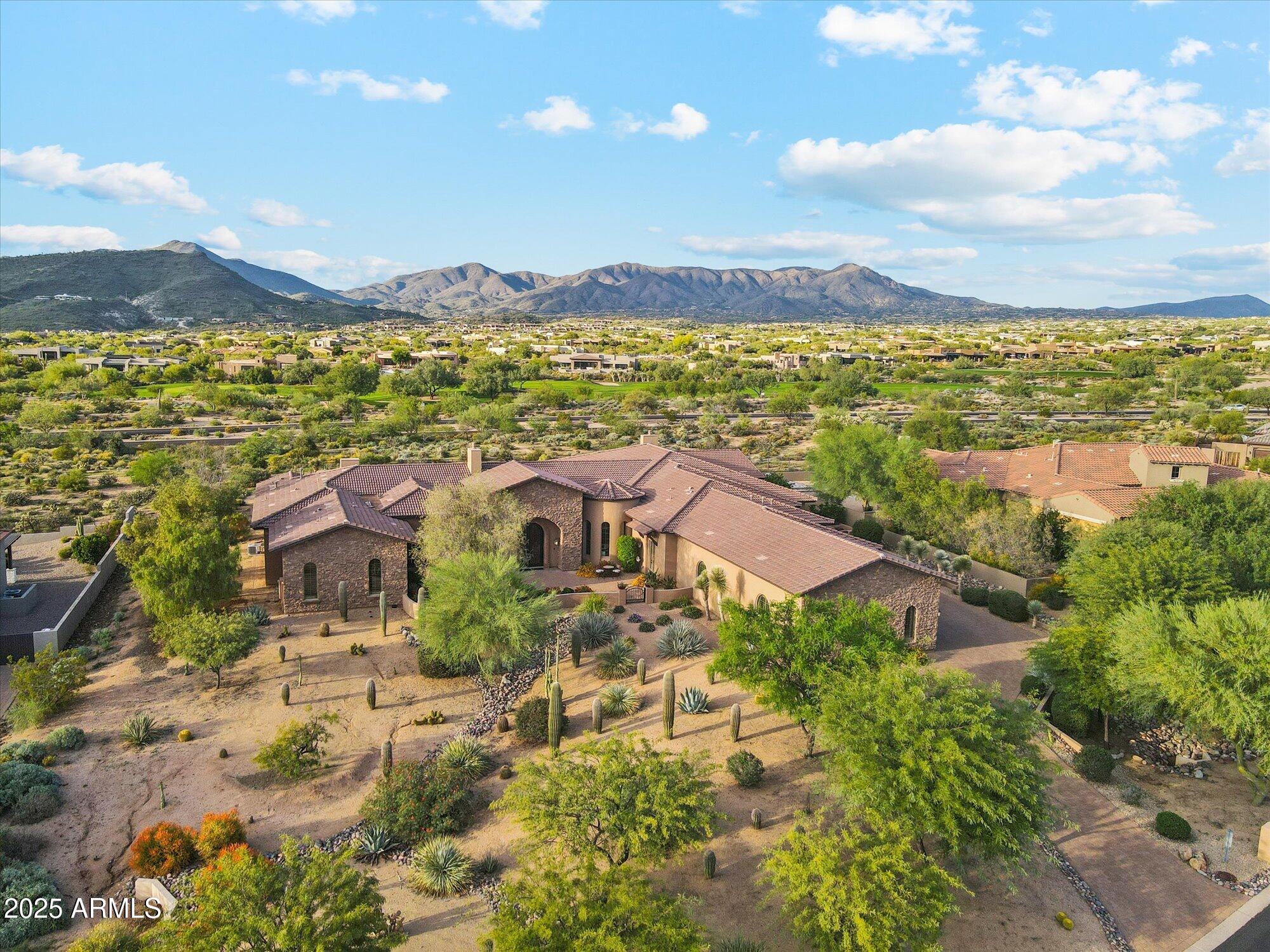 9888 E WINTER SUN Drive 24