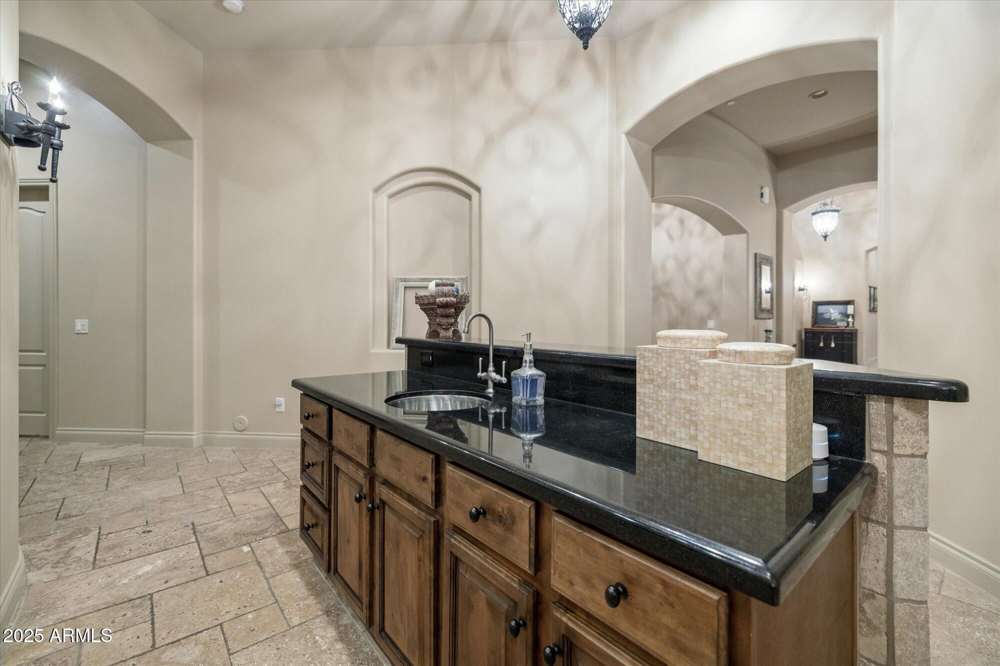 9888 E WINTER SUN Drive 24