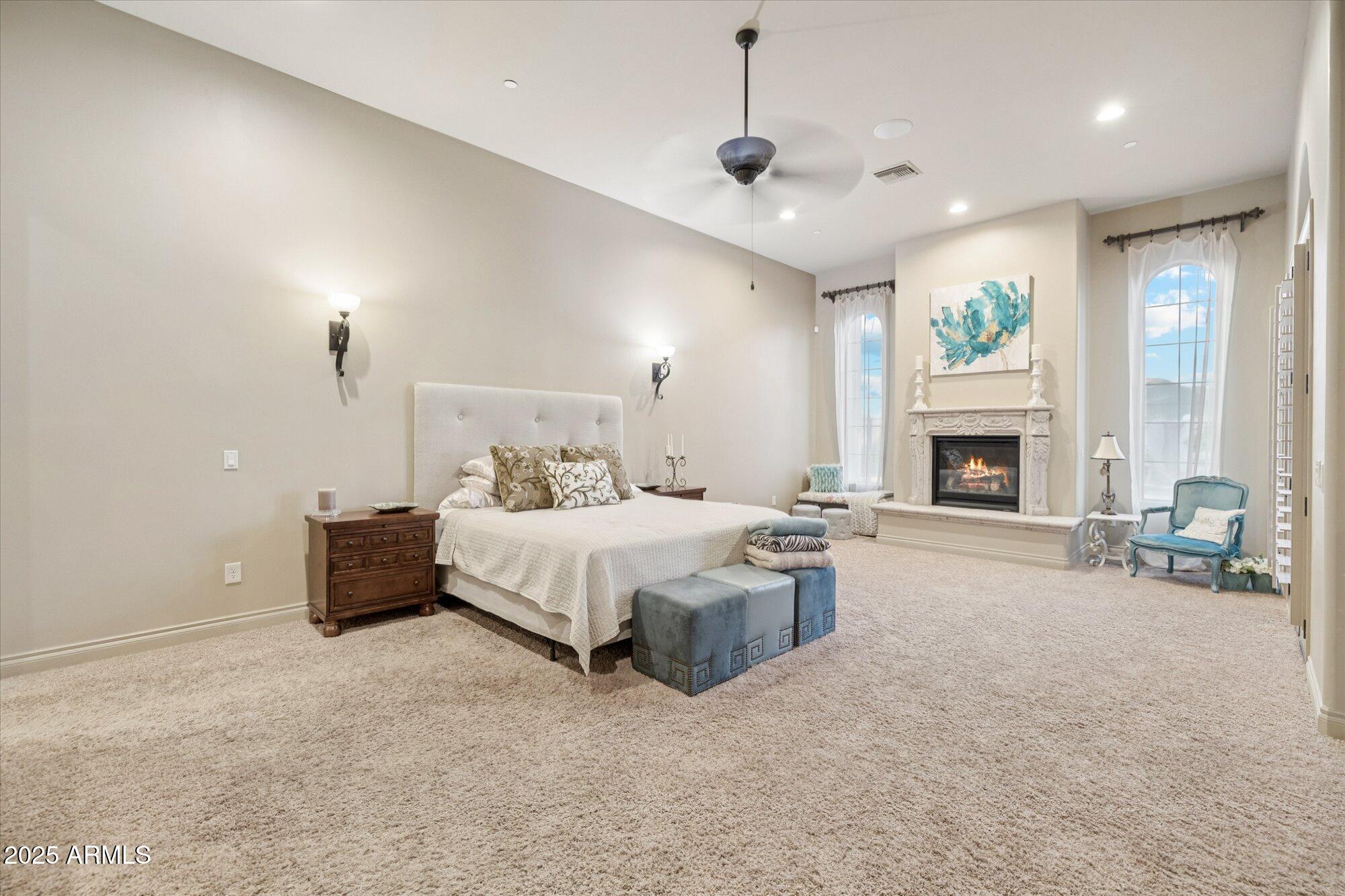 9888 E WINTER SUN Drive 24