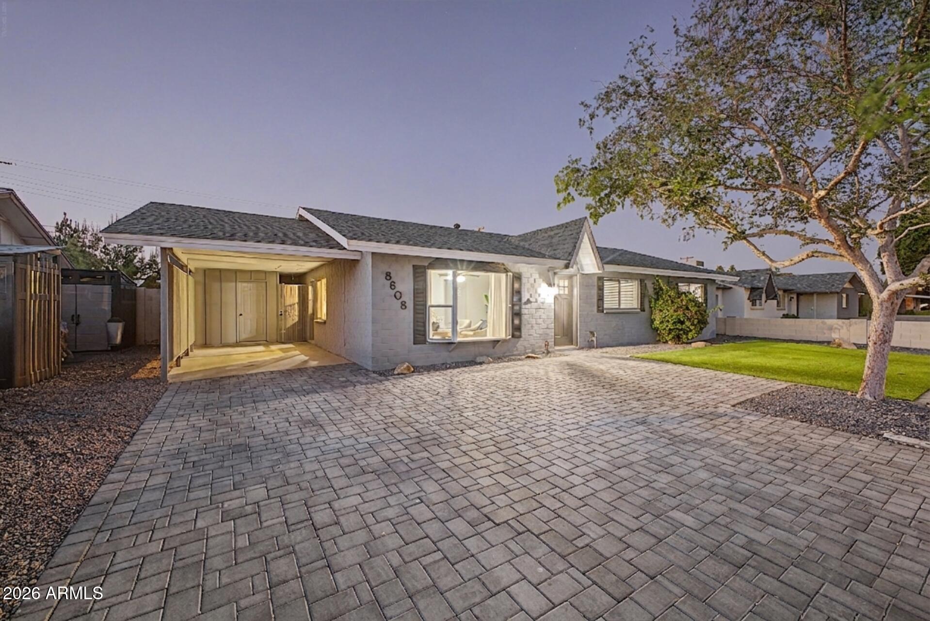 8608 E Vernon Avenue