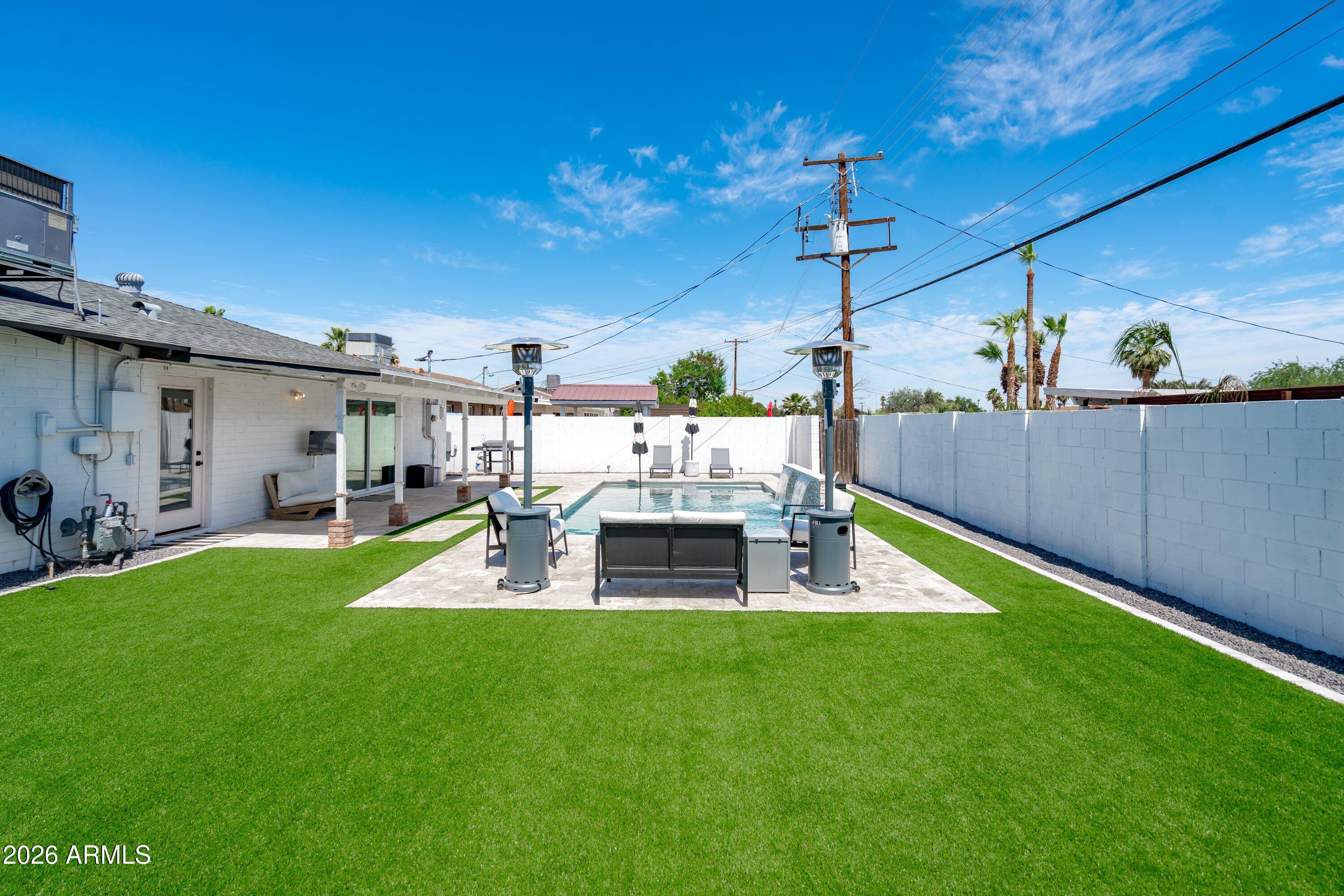 8125 E Palm Lane