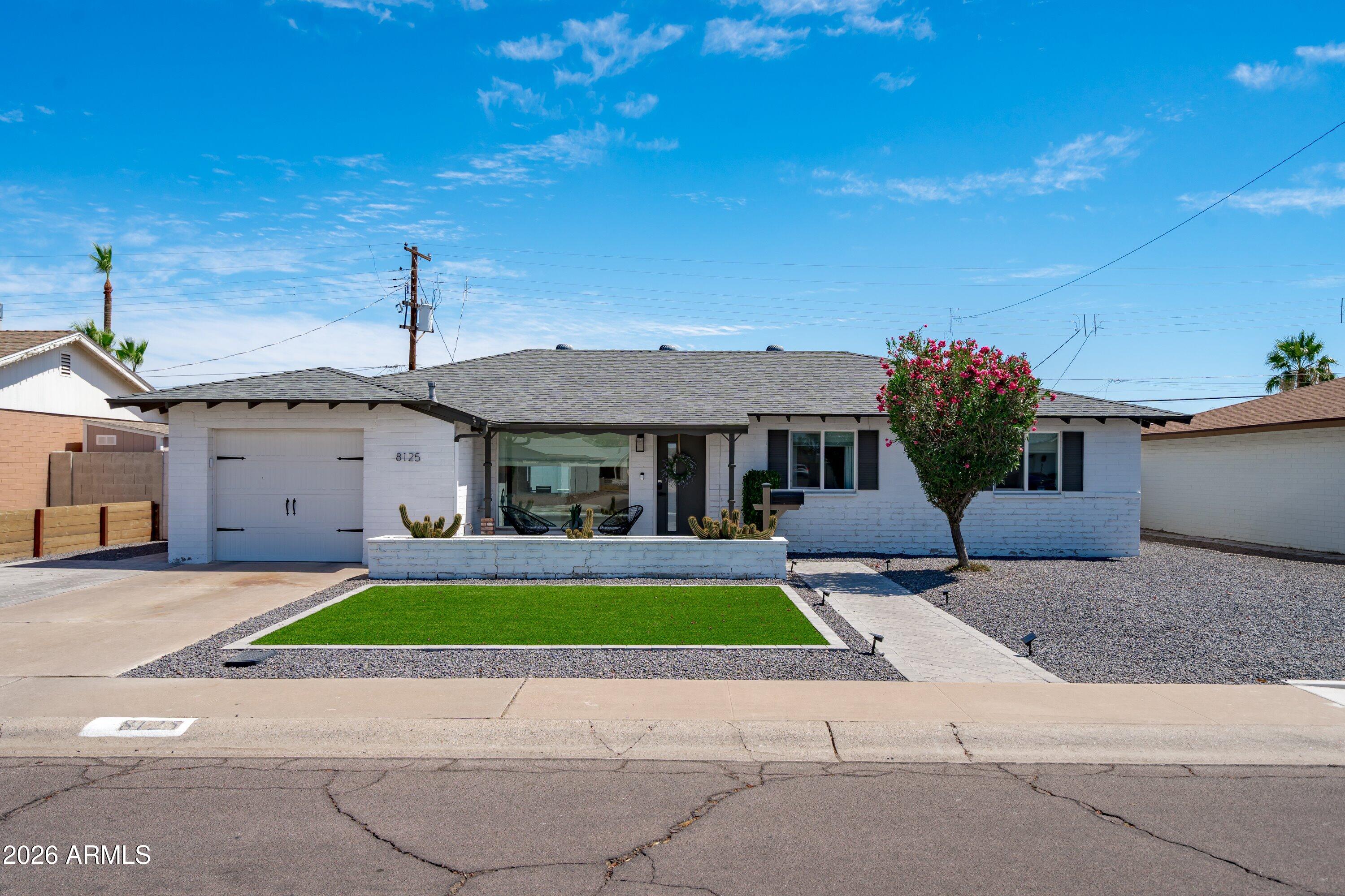 8125 E Palm Lane