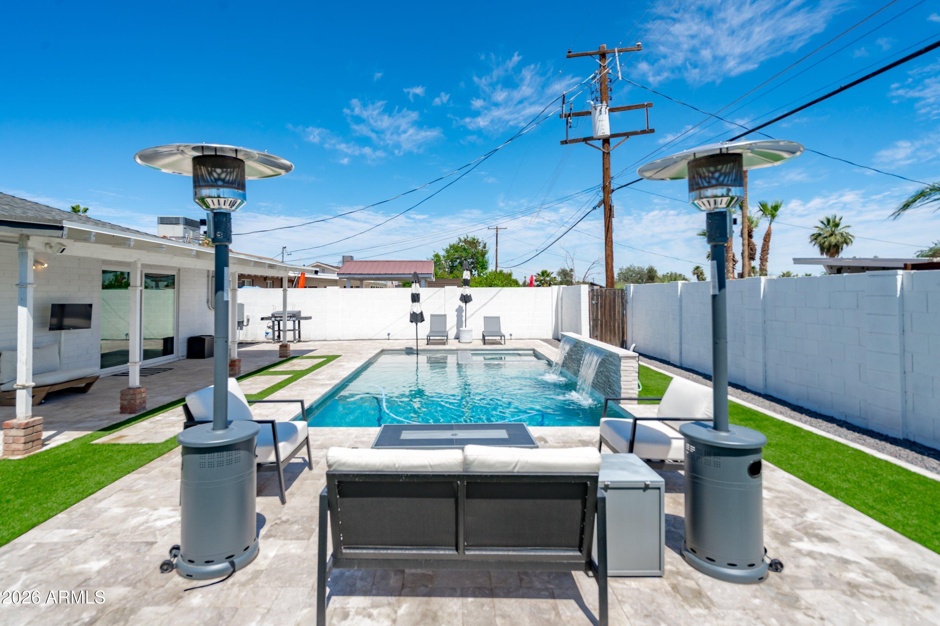 8125 E Palm Lane