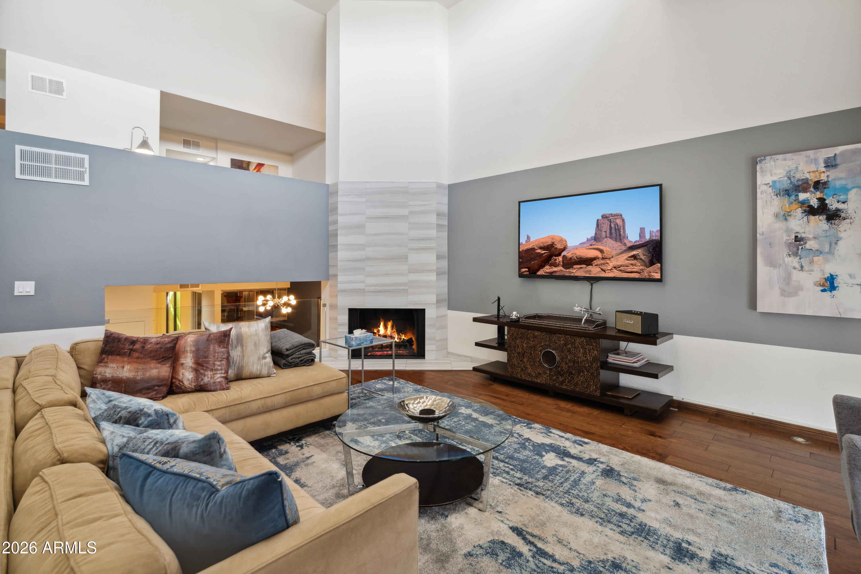 7306 E RANCHO VISTA Drive