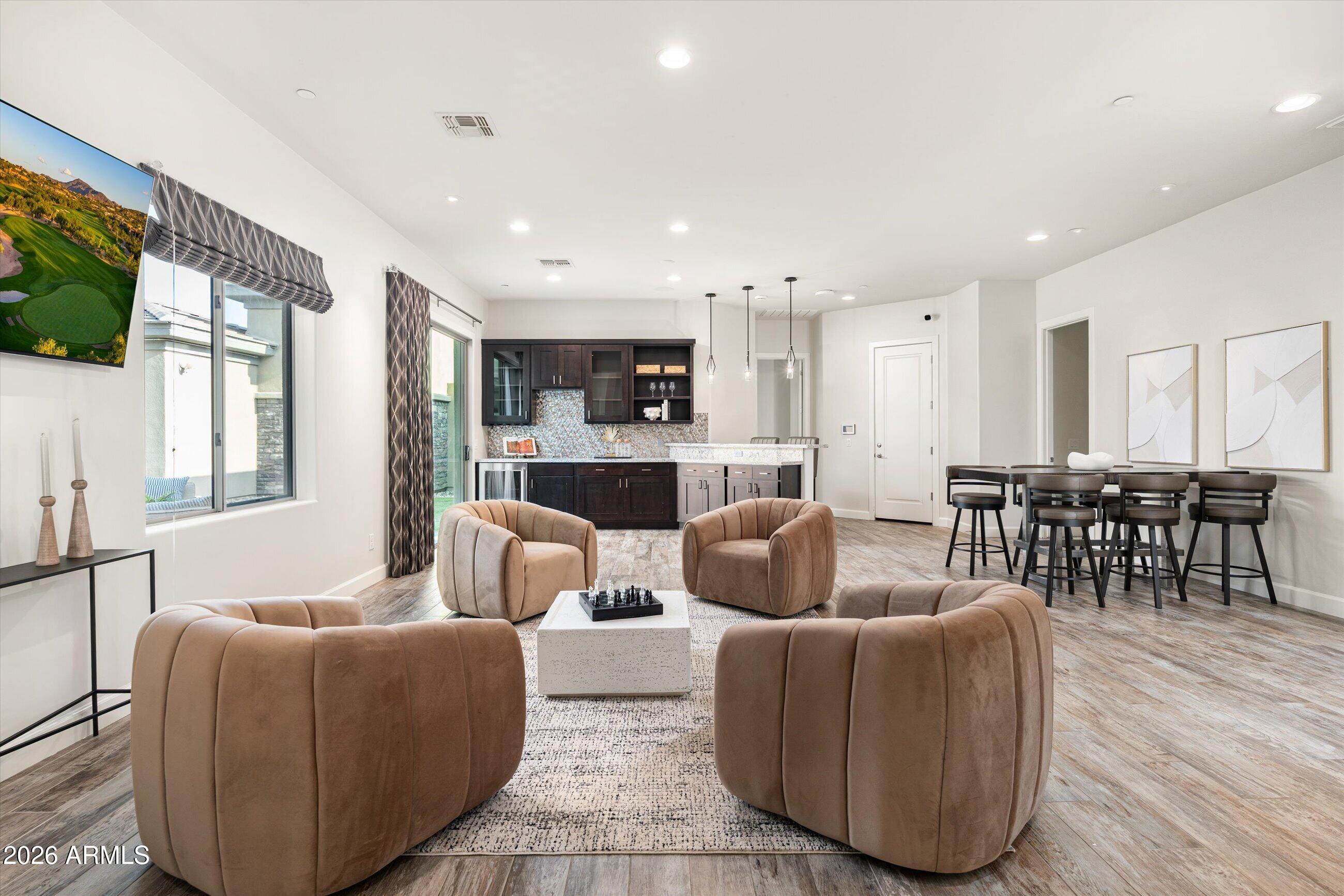 6924 E BLUE SKY Drive
