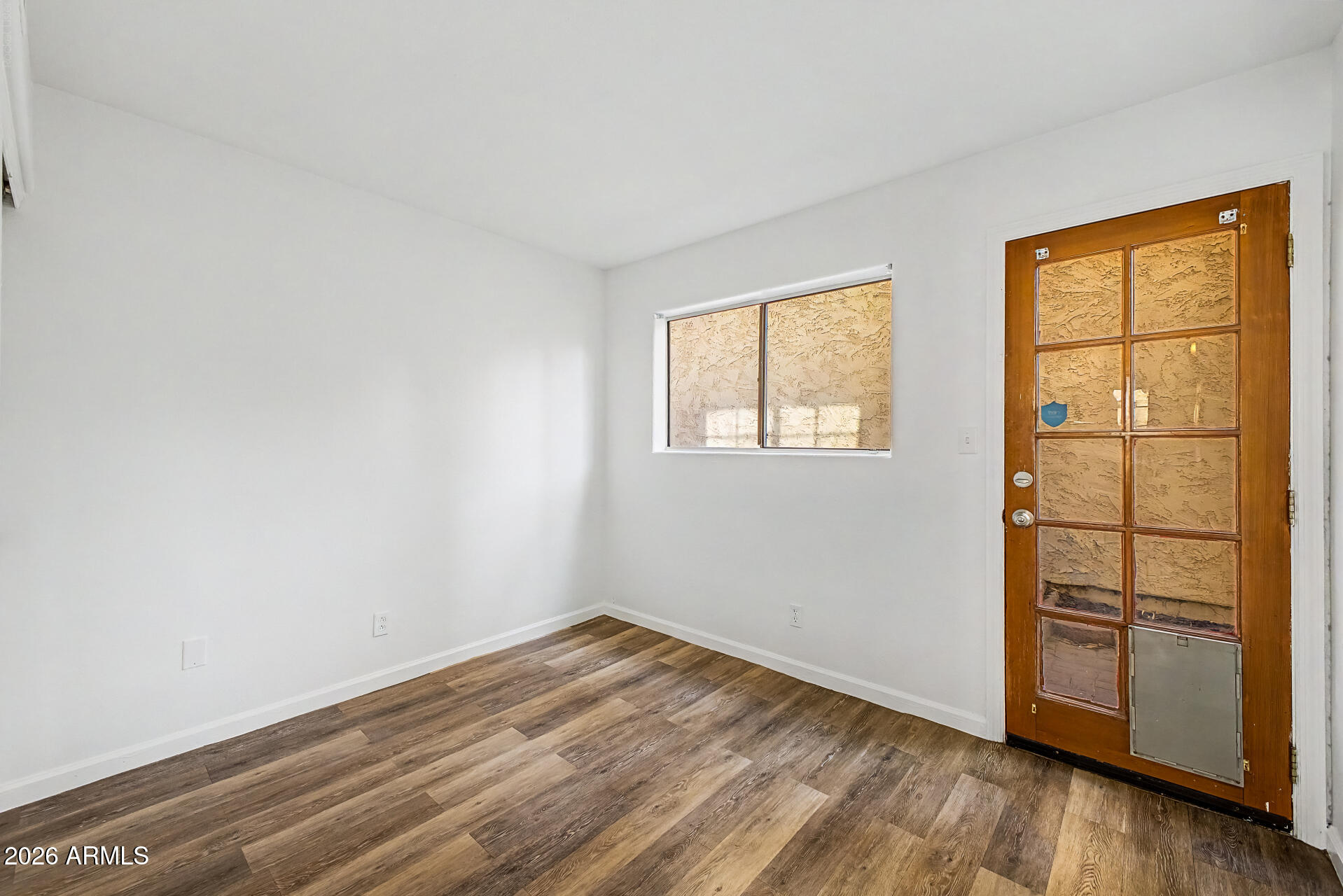 1025 E HIGHLAND Avenue 32