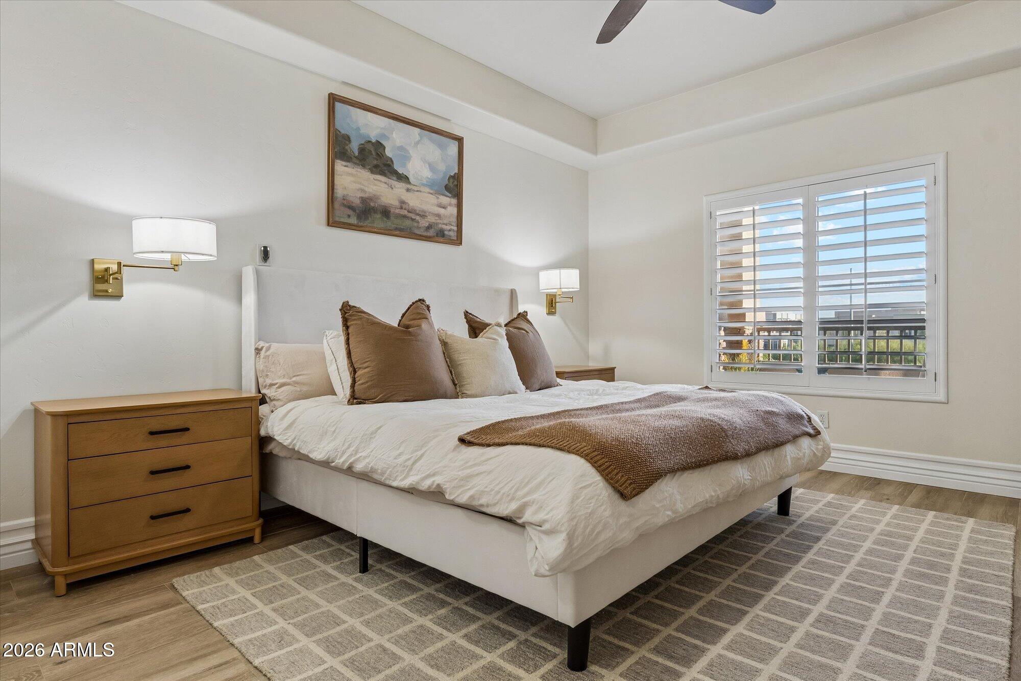 5450 E DEER VALLEY Drive 3009