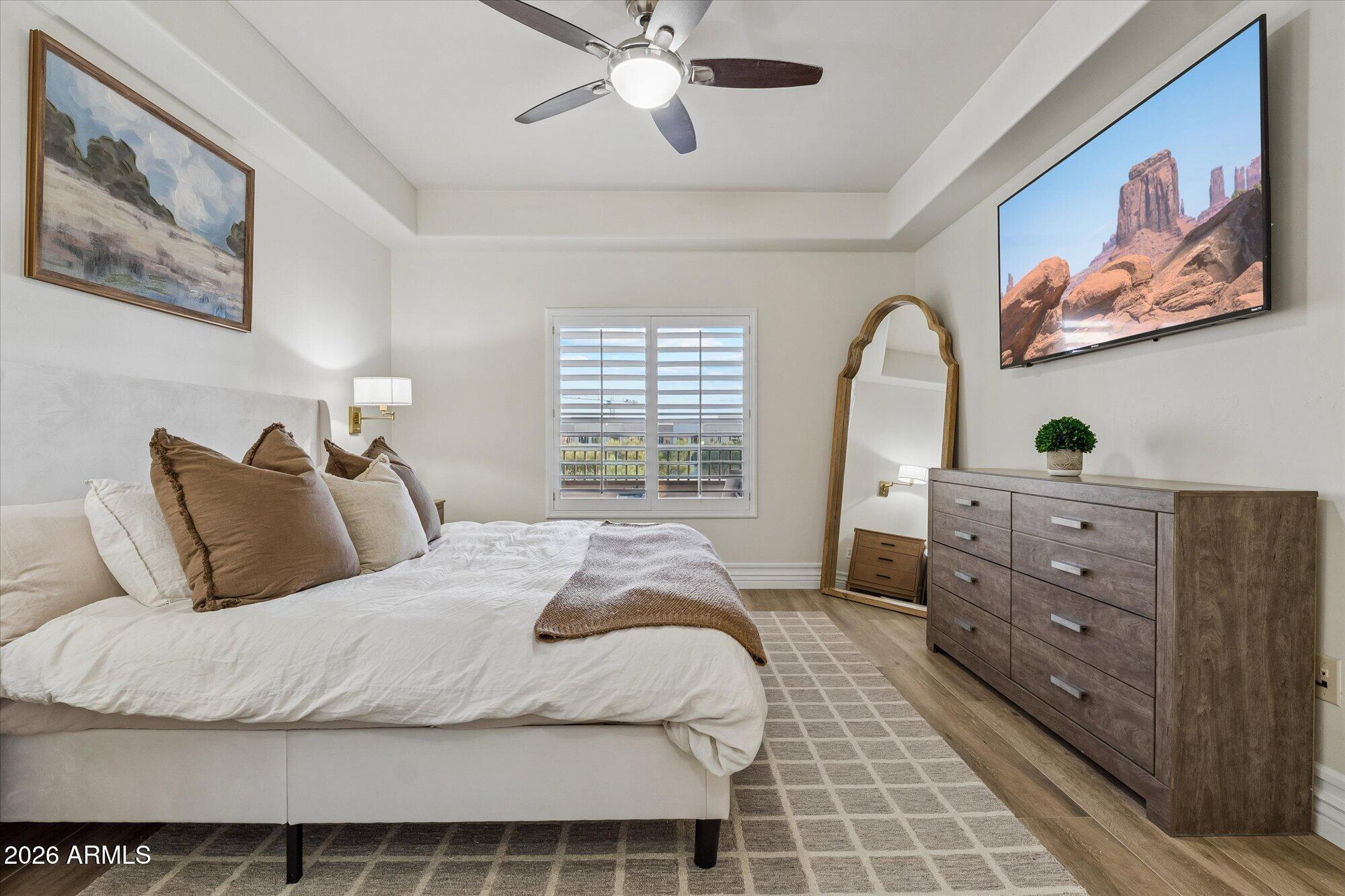 5450 E DEER VALLEY Drive 3009