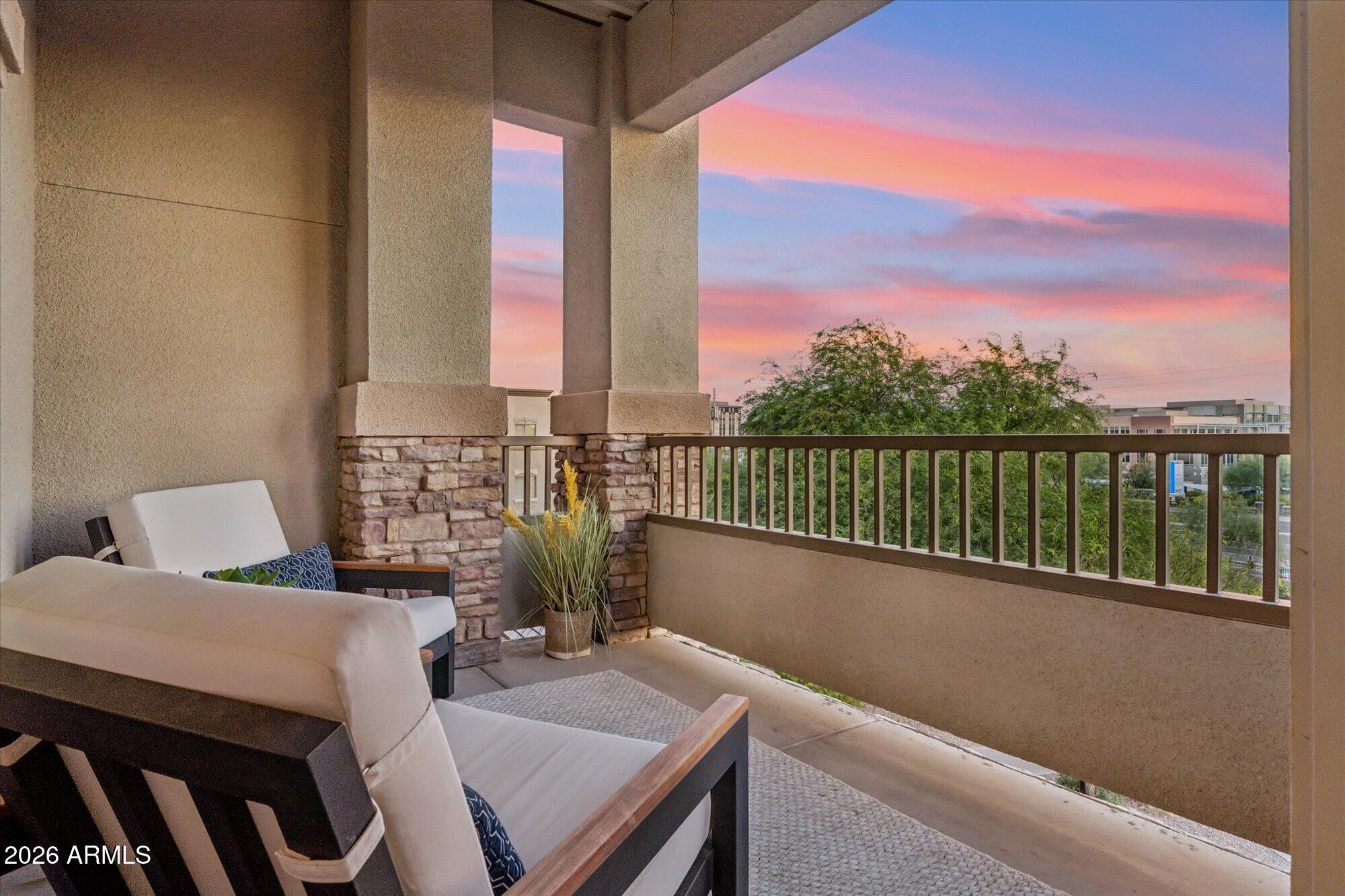 5450 E DEER VALLEY Drive 3009