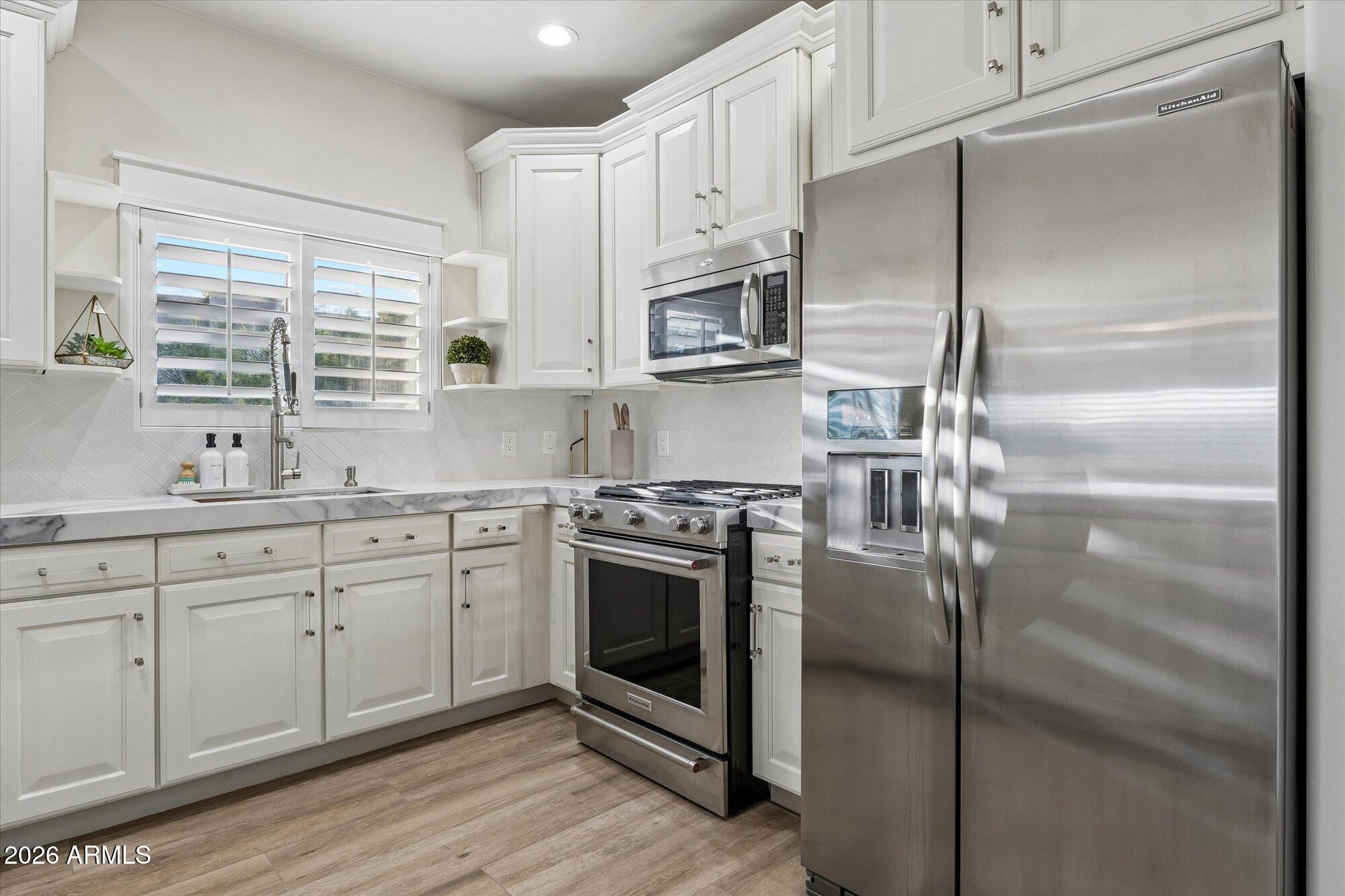 5450 E DEER VALLEY Drive 3009