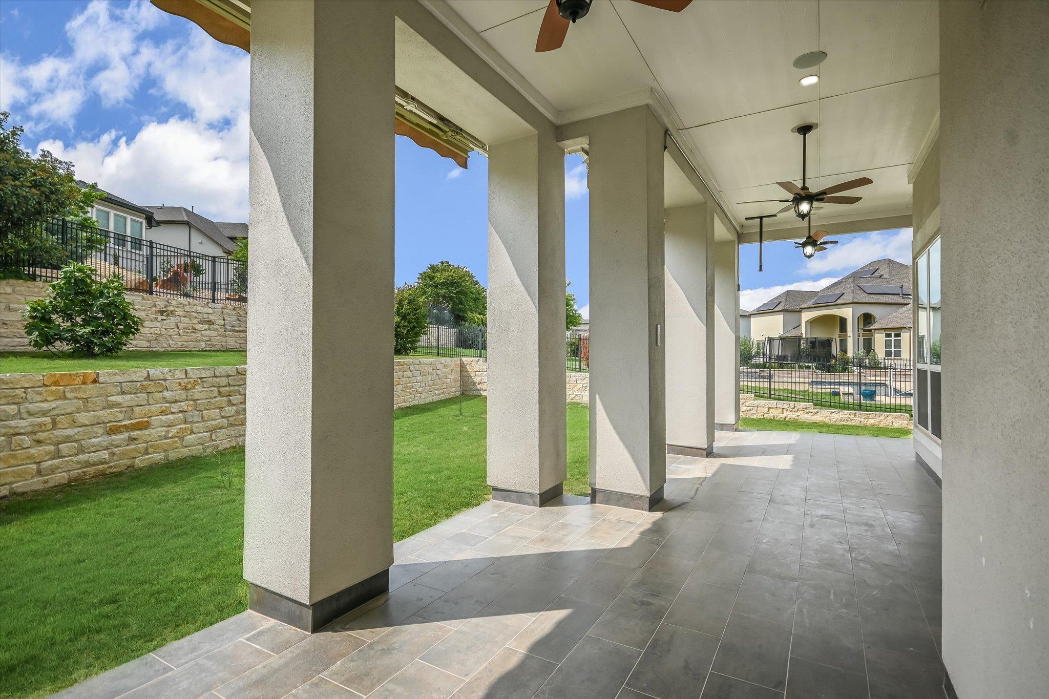 2421 Parisio CT