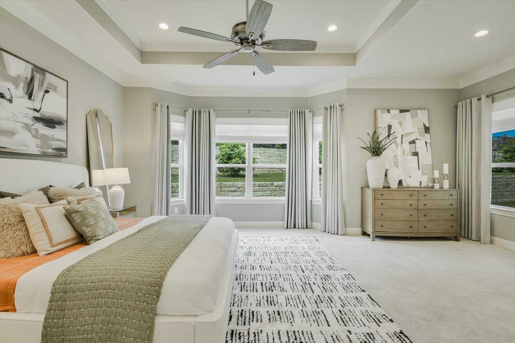 2421 Parisio CT