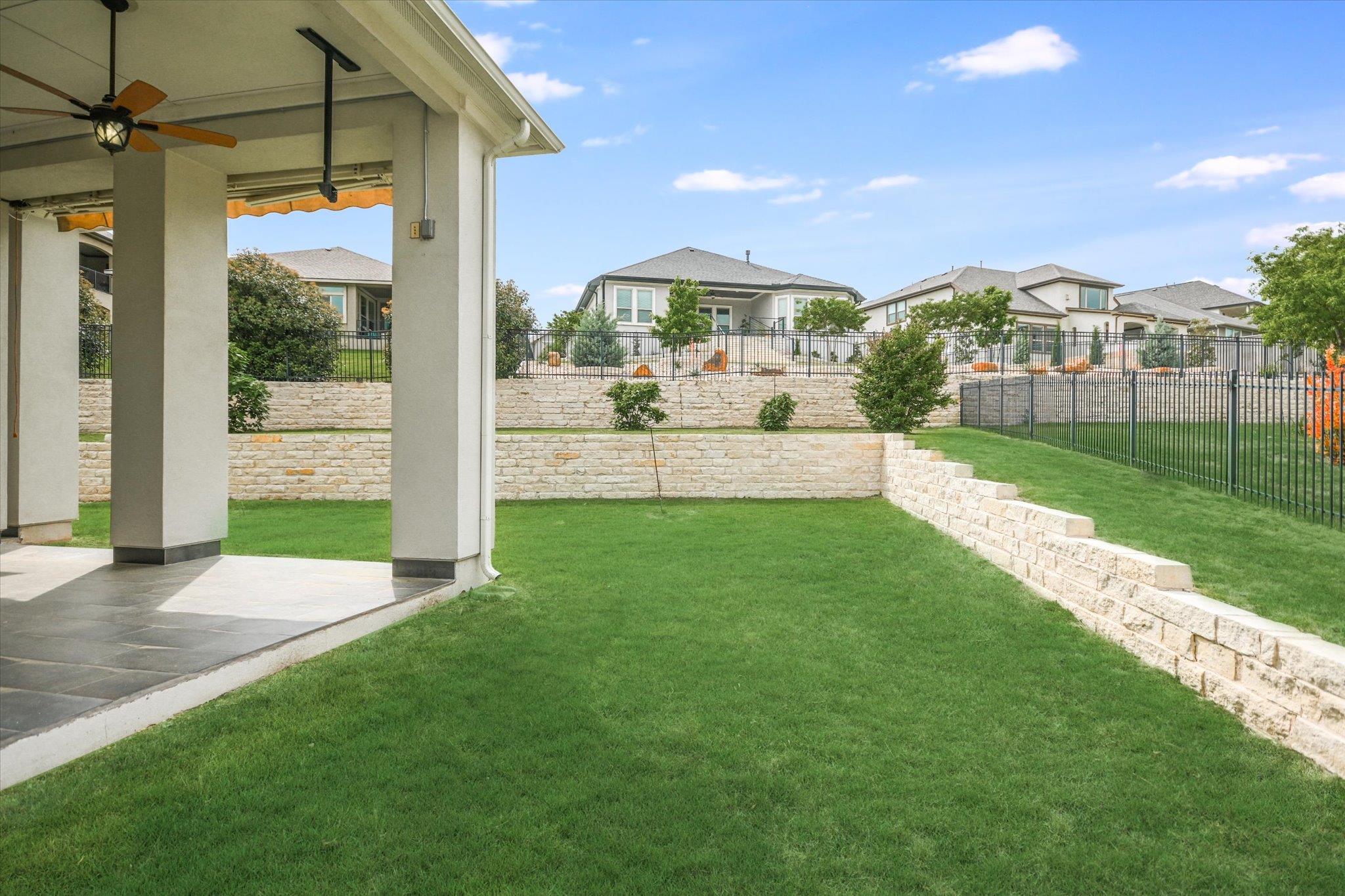 2421 Parisio CT