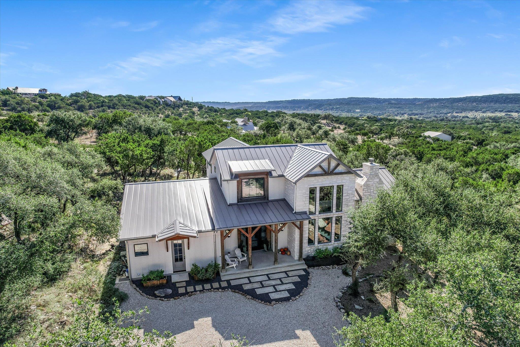 540 Casey LN