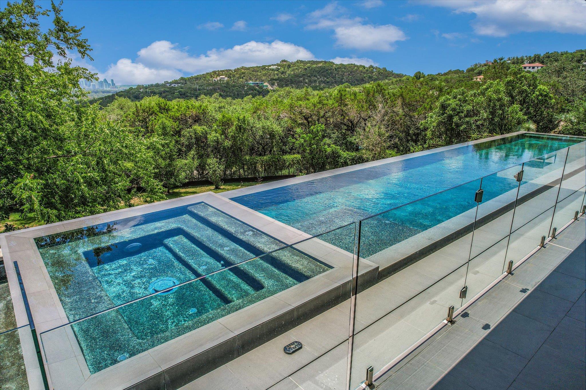 901 Terrace Mountain DR