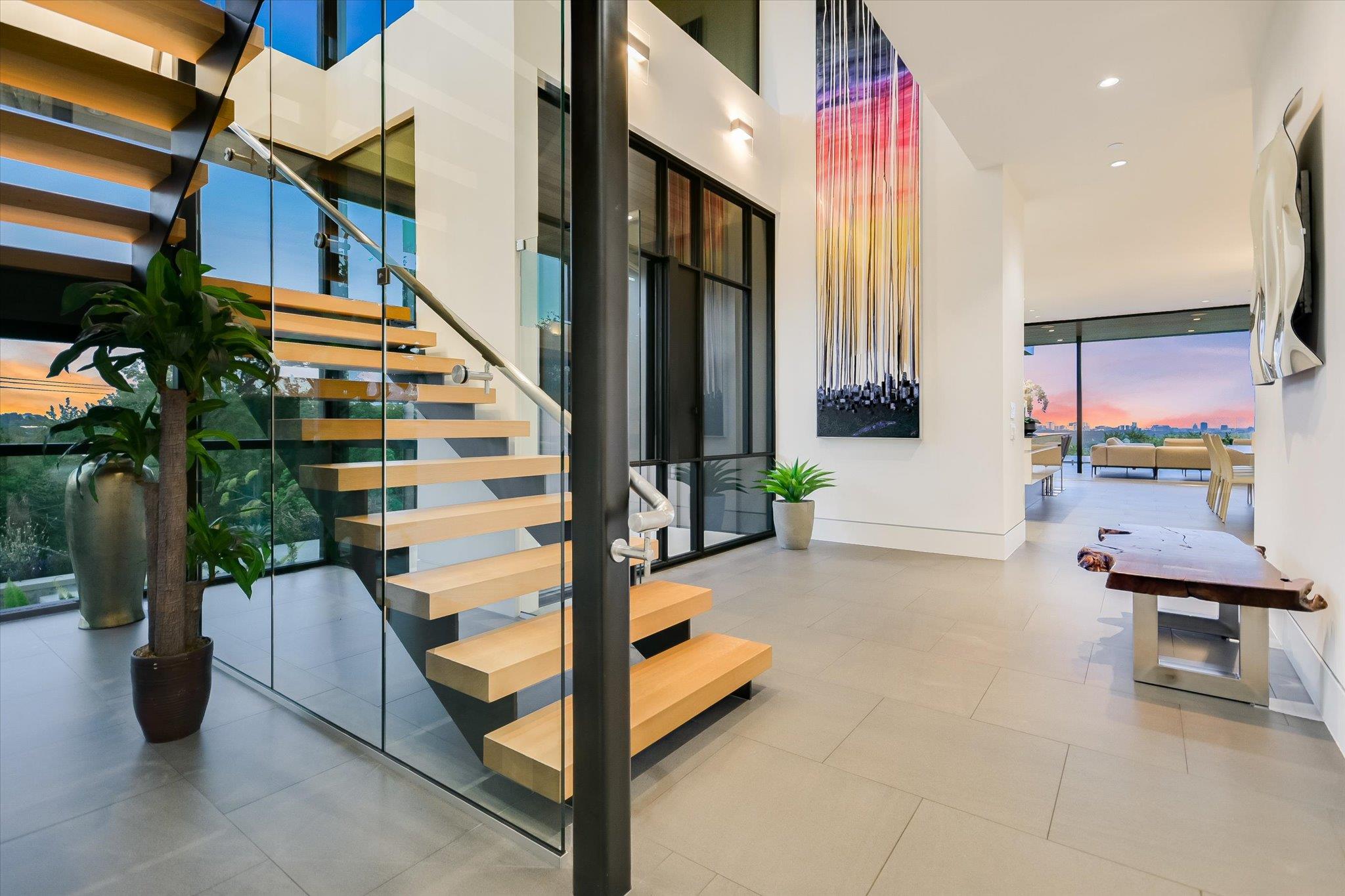 901 Terrace Mountain DR