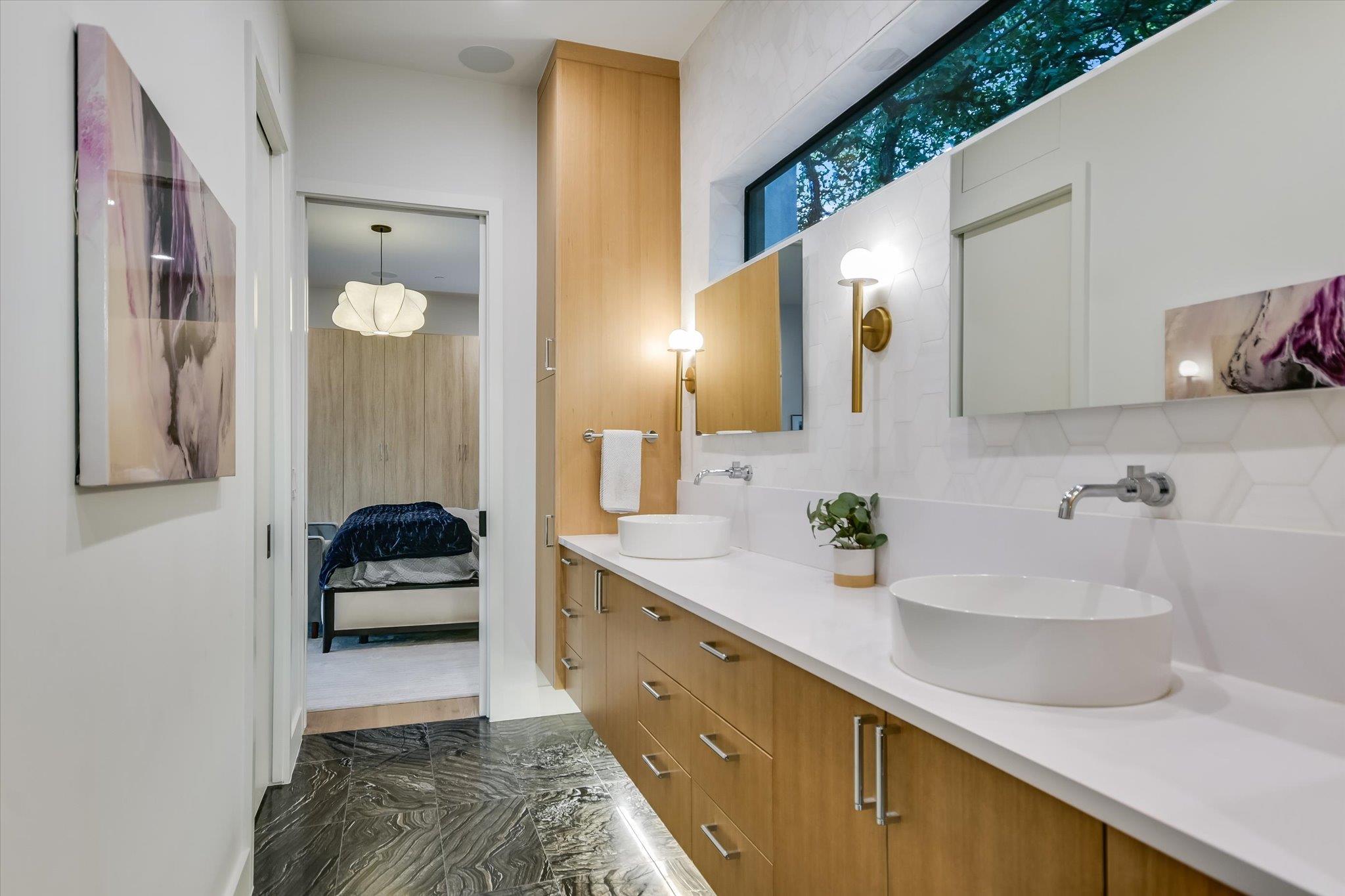 403 Ridgewood