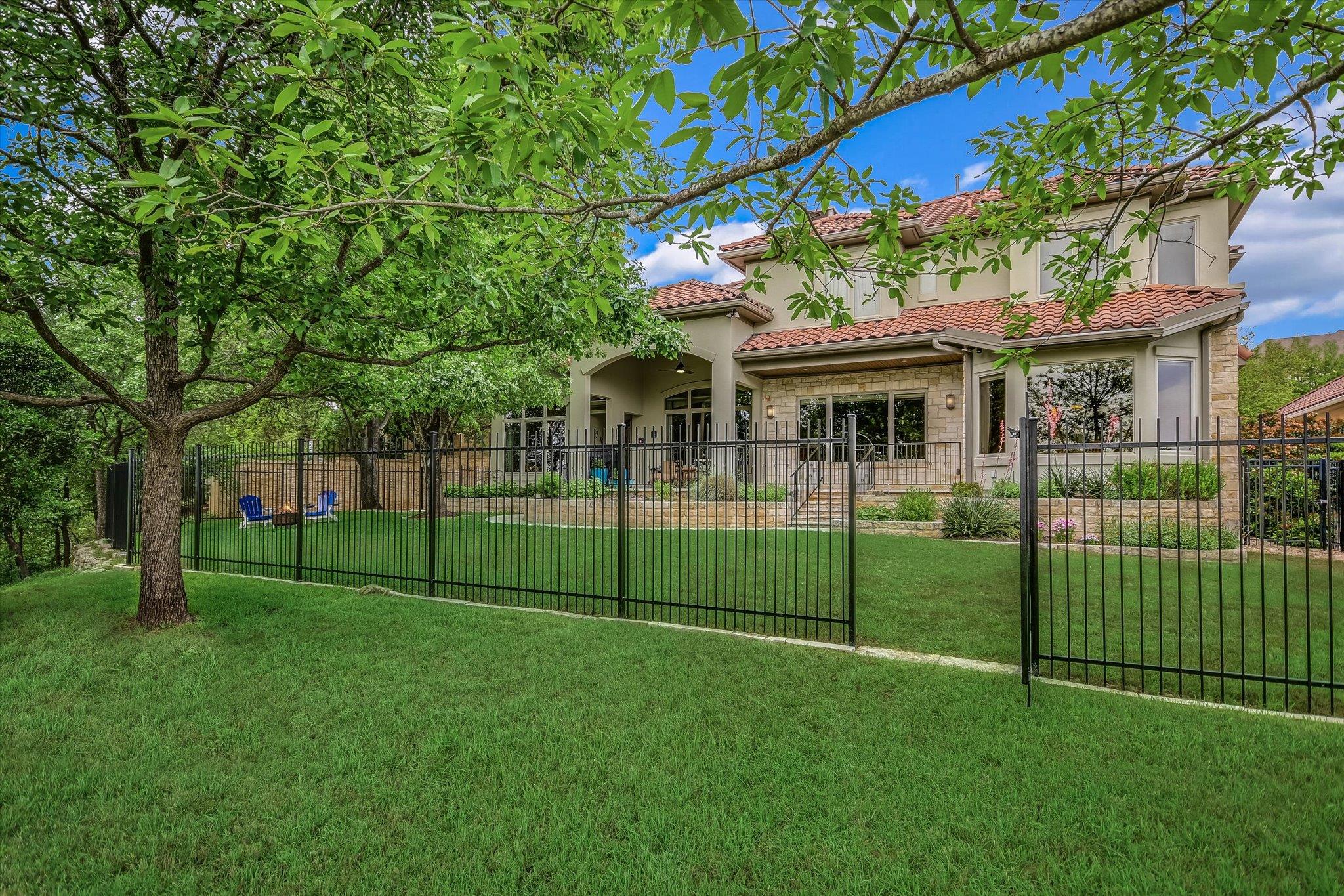 3504 Josh LN