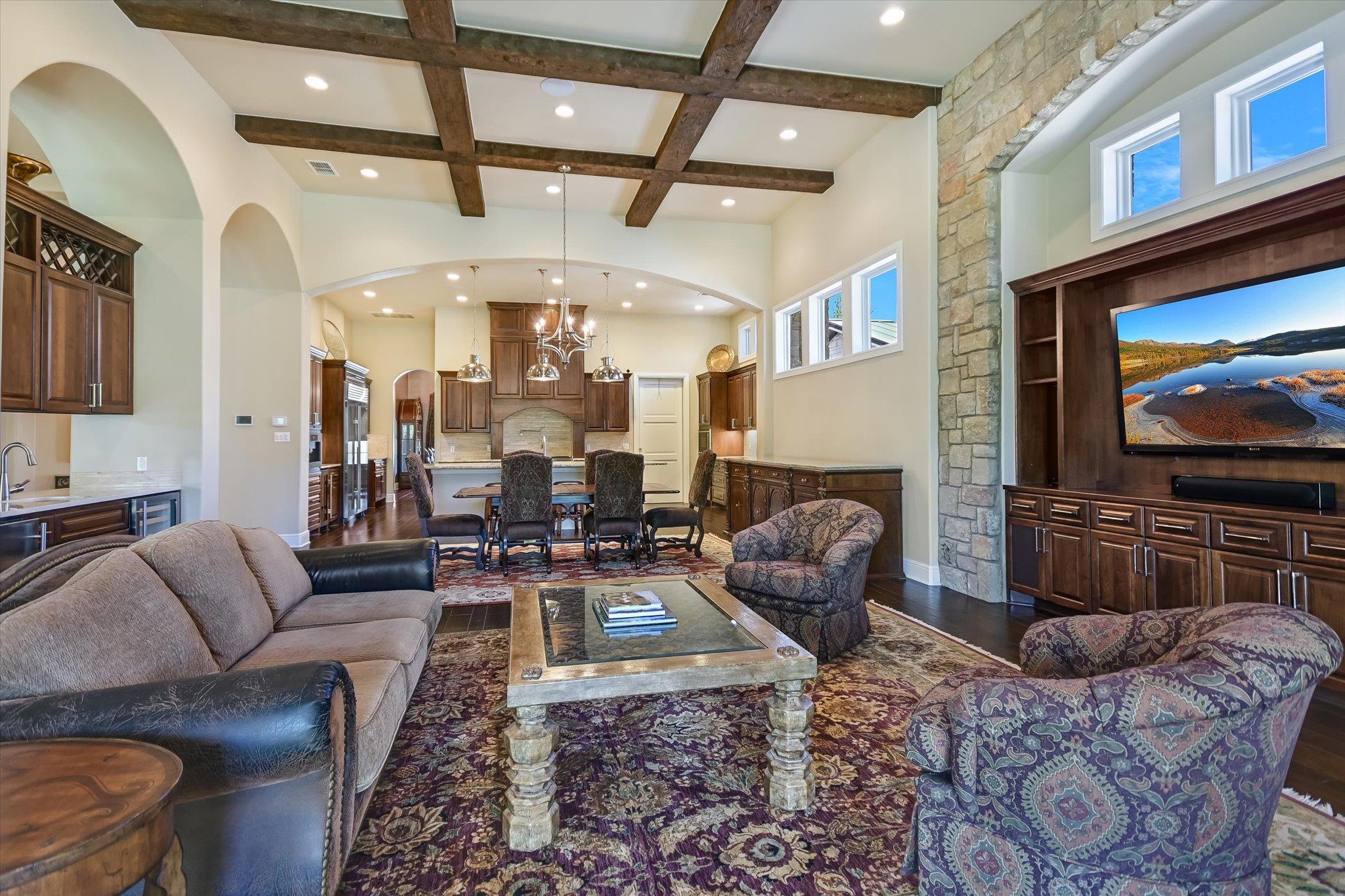 8225 Carranzo DR