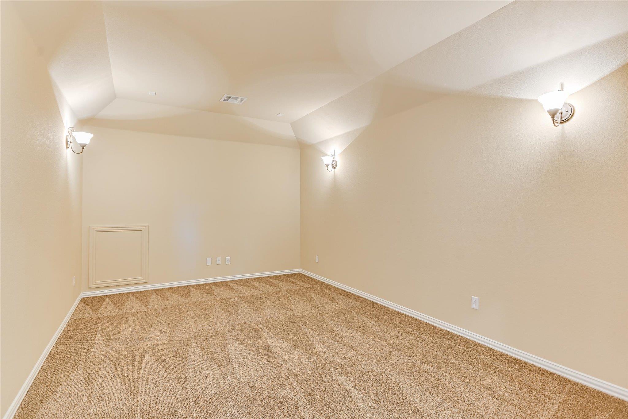 4381 Nash Ranch LOOP