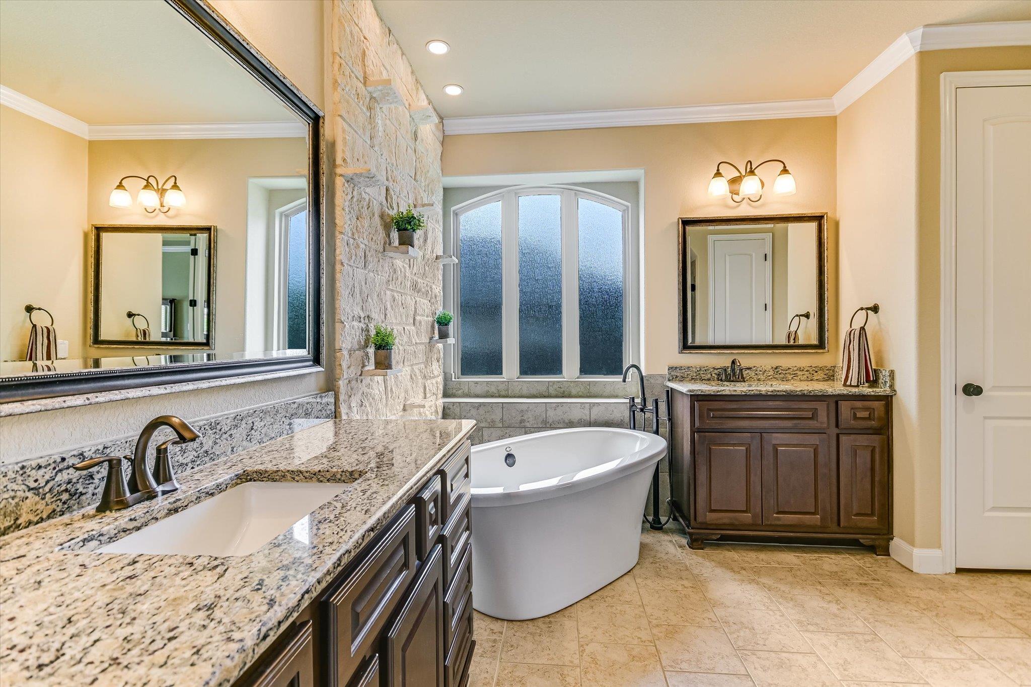 4381 Nash Ranch LOOP