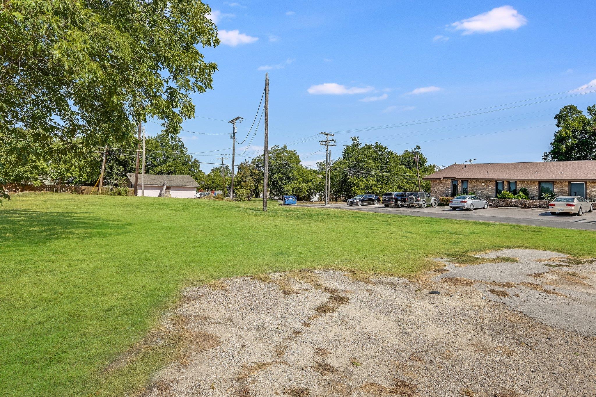 1000 N Main ST