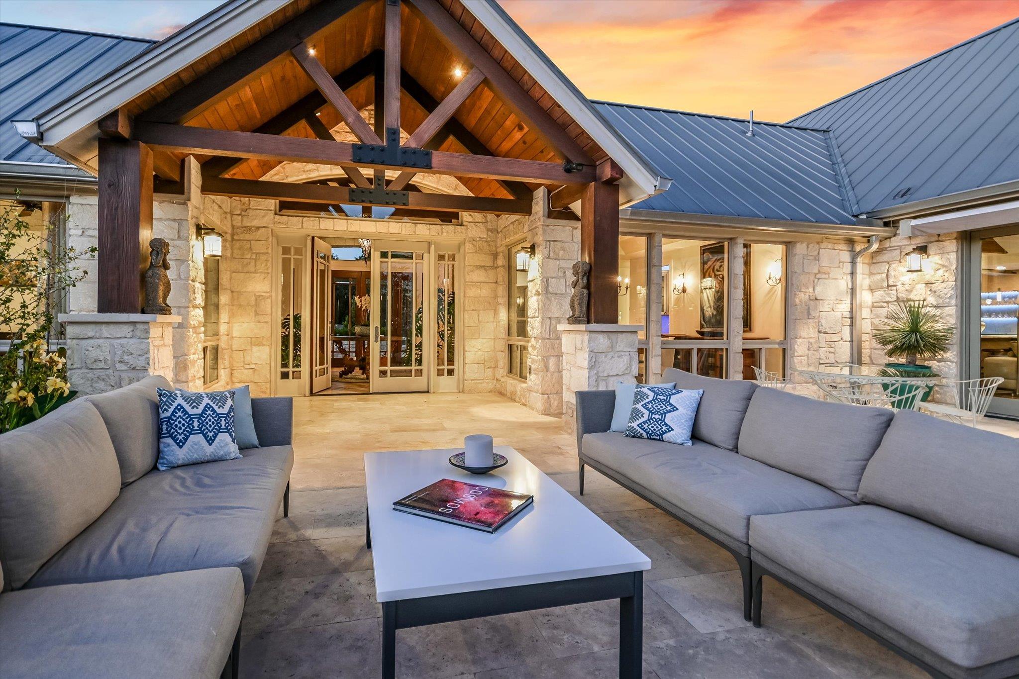 601 Crystal Creek DR