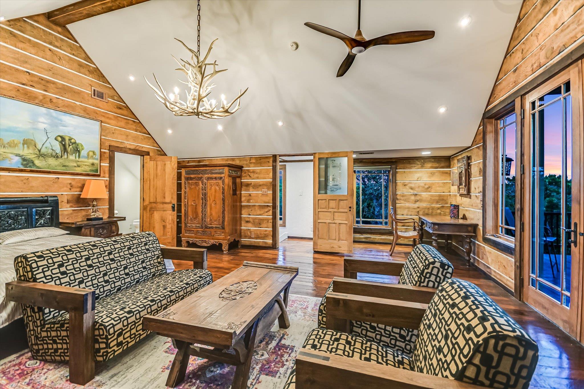 601 Crystal Creek DR