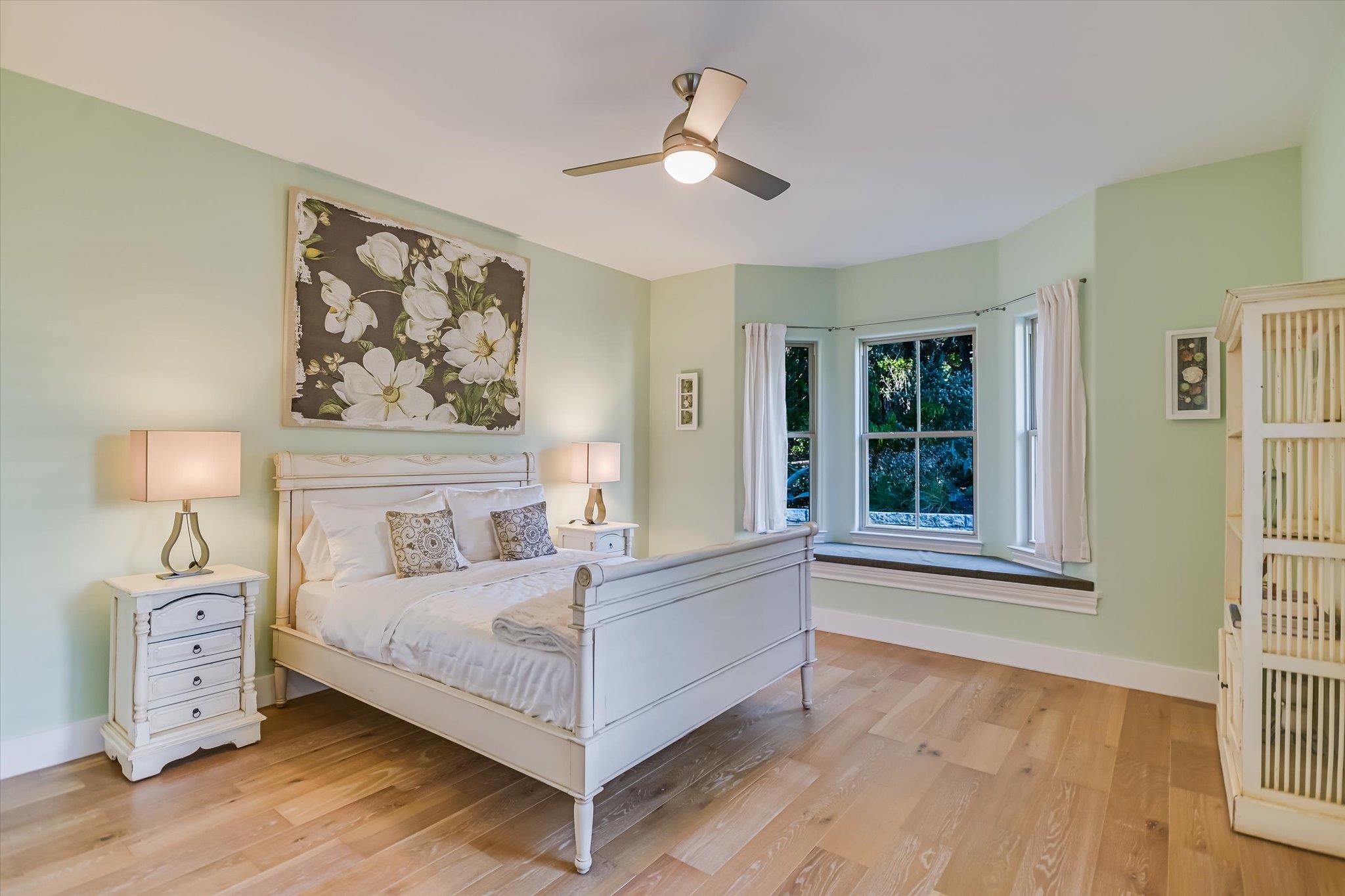 601 Crystal Creek DR