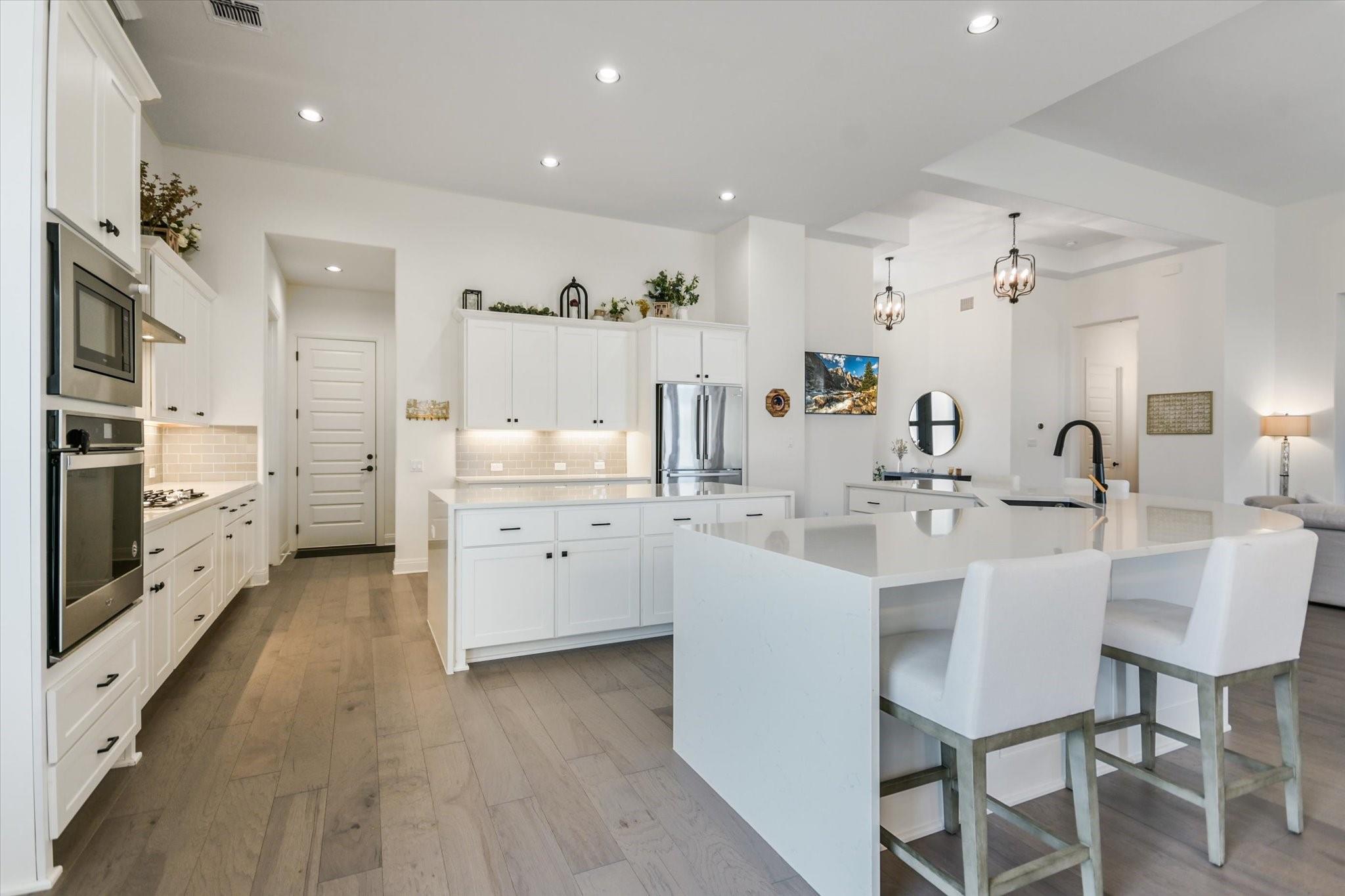 1114 Woodpark LN