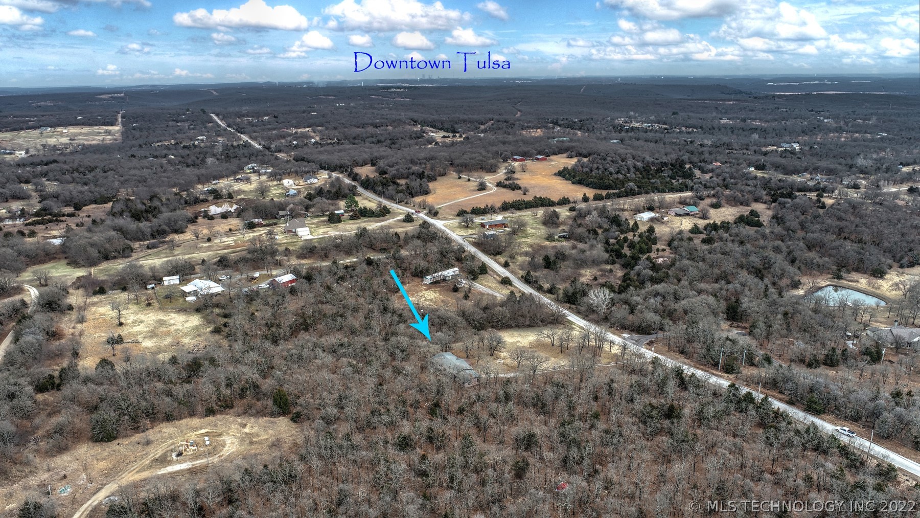 1064 W Chickasaw Road