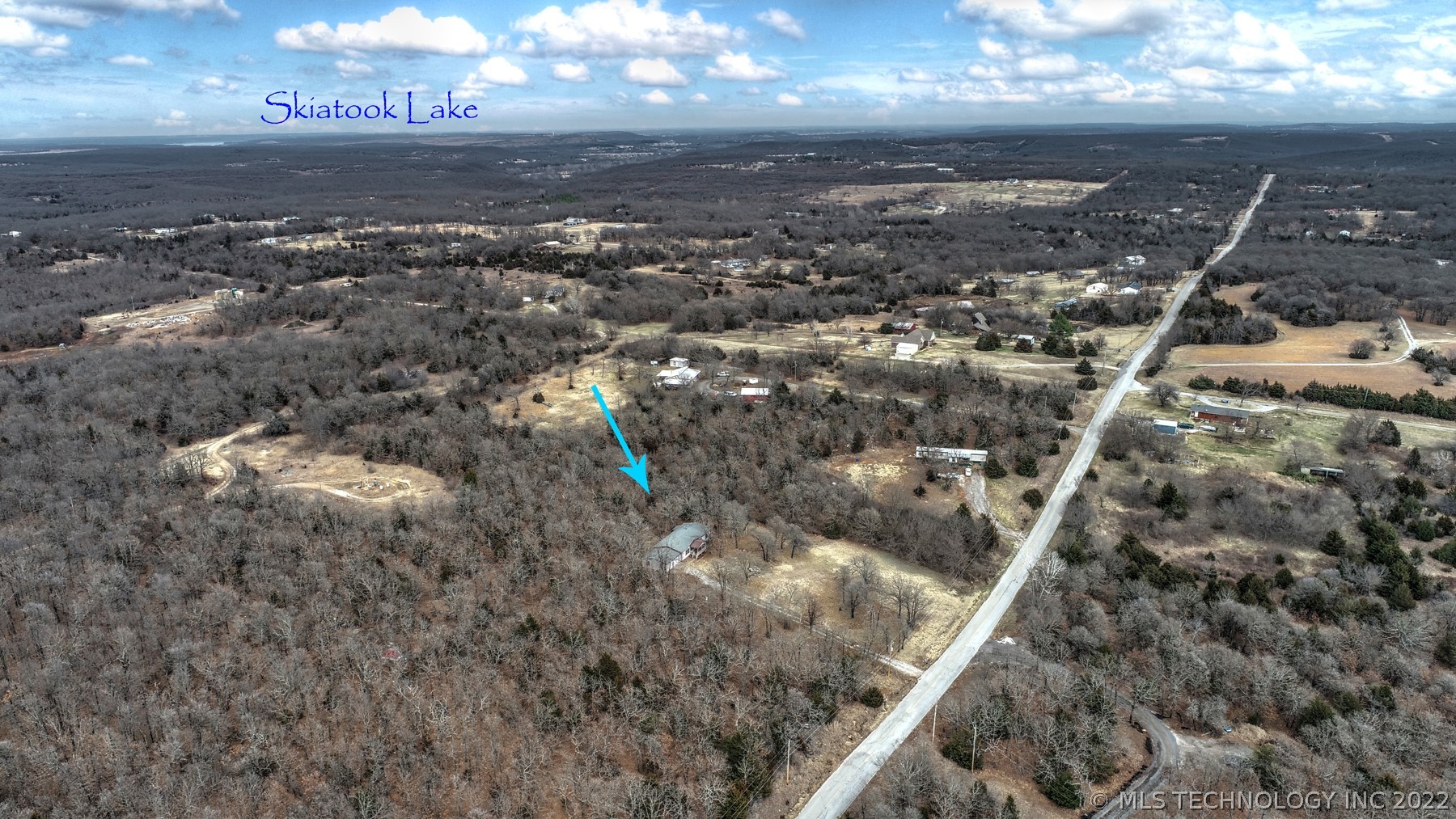 1064 W Chickasaw Road