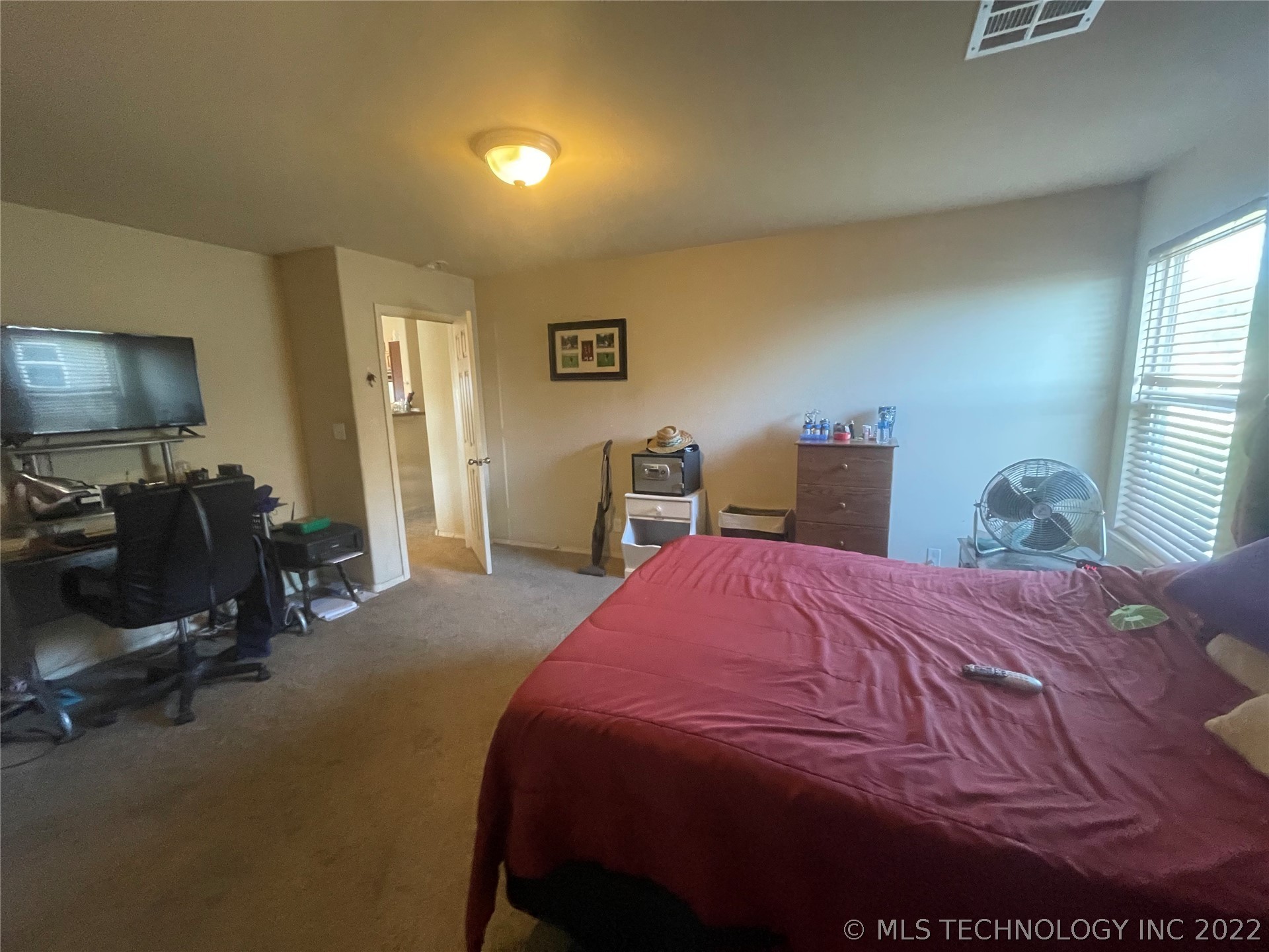 23092 Bessie Boulevard