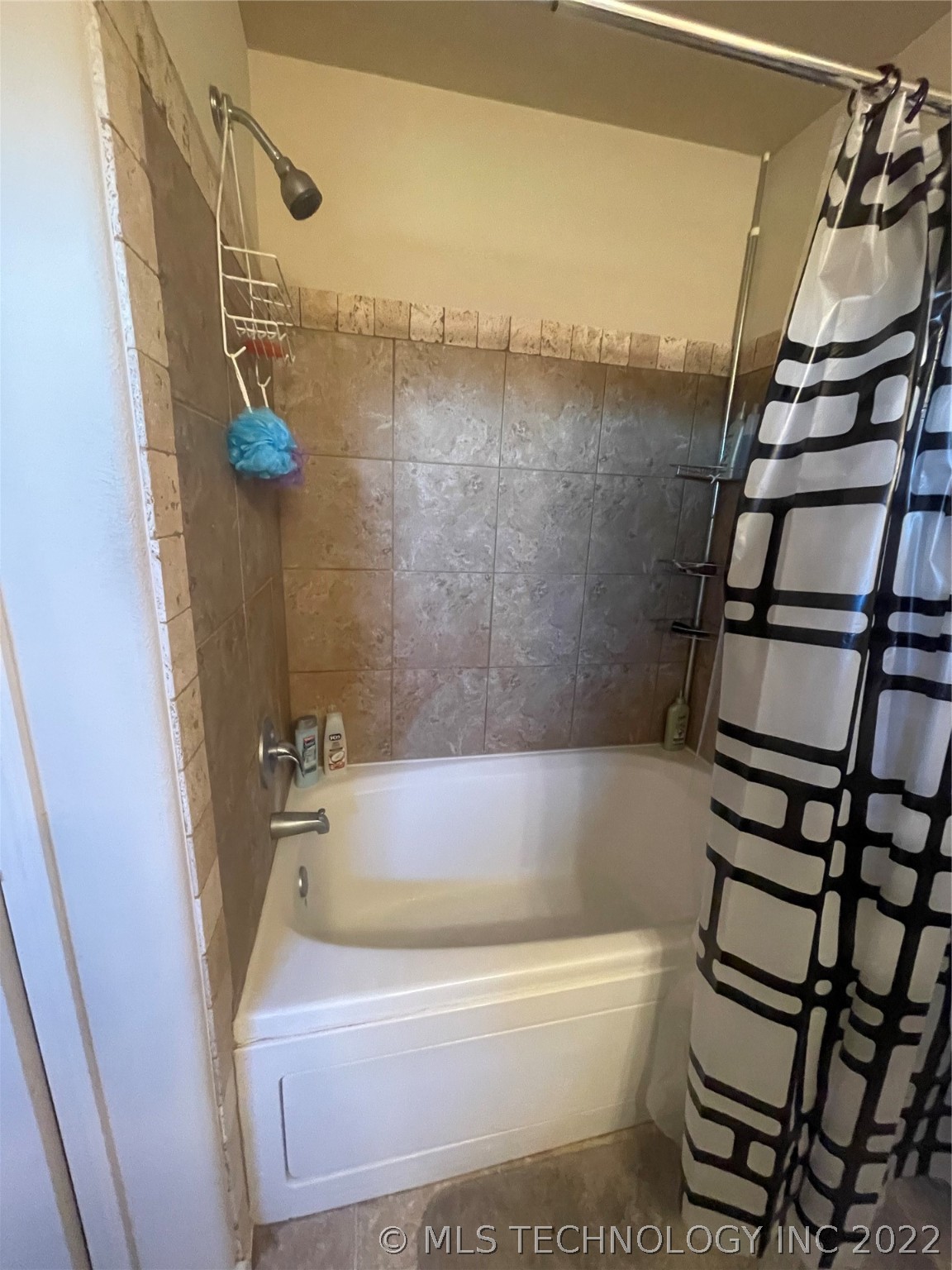 23092 Bessie Boulevard