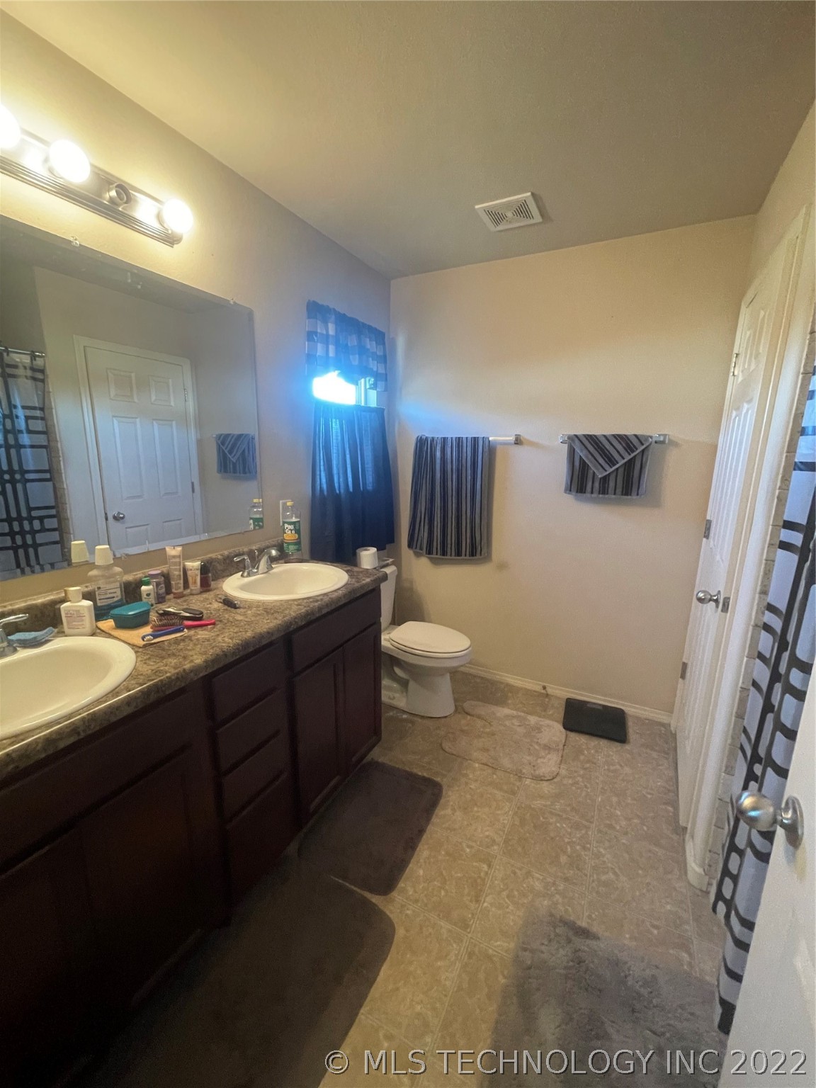 23092 Bessie Boulevard