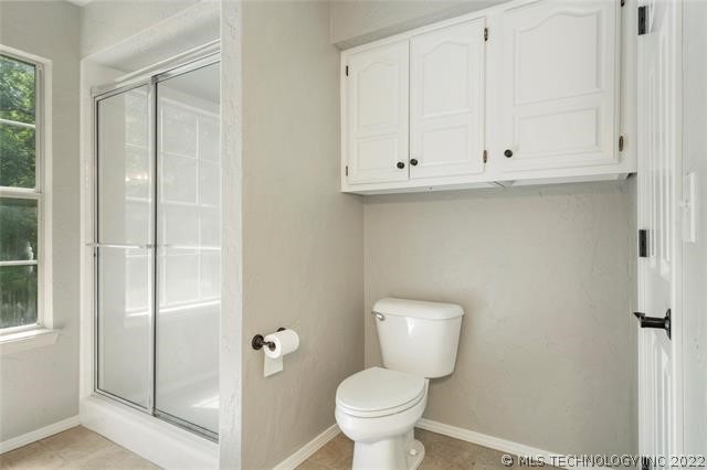 5304 S Hickory Avenue