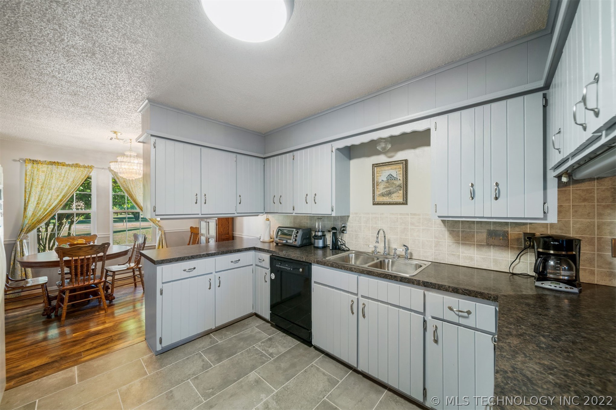 9965 E Clover Creek Drive