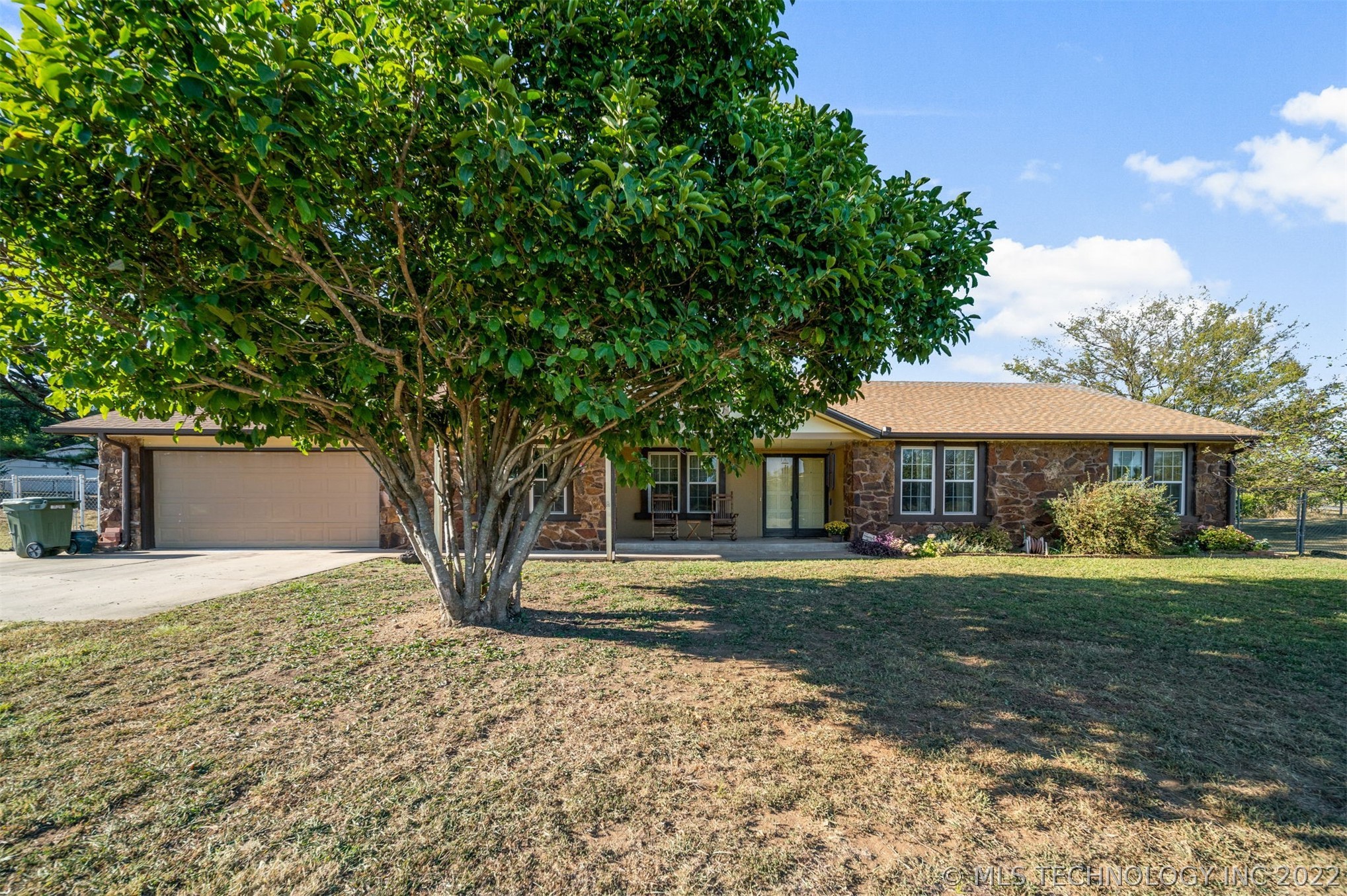 9965 E Clover Creek Drive