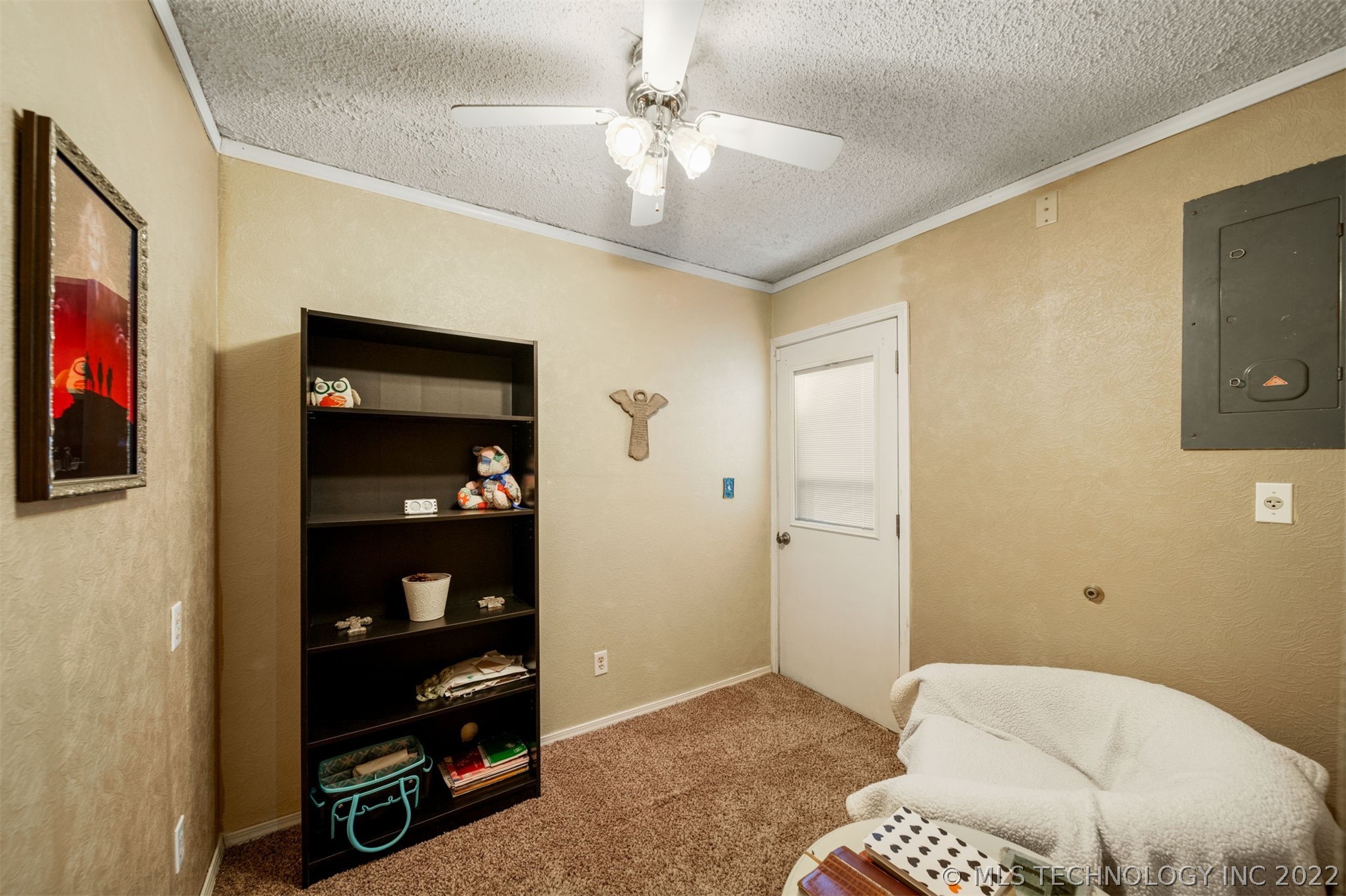 9965 E Clover Creek Drive