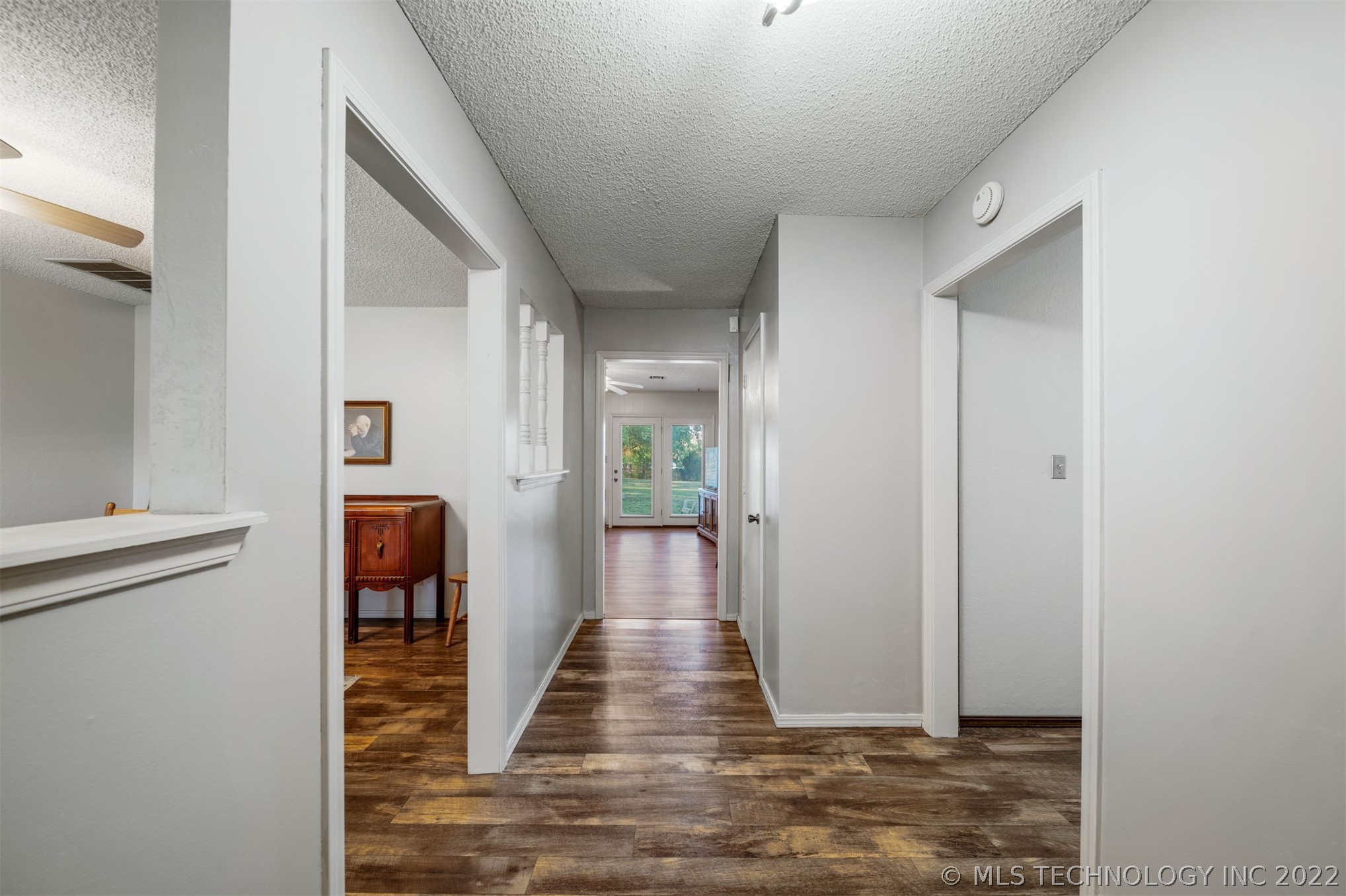 9965 E Clover Creek Drive