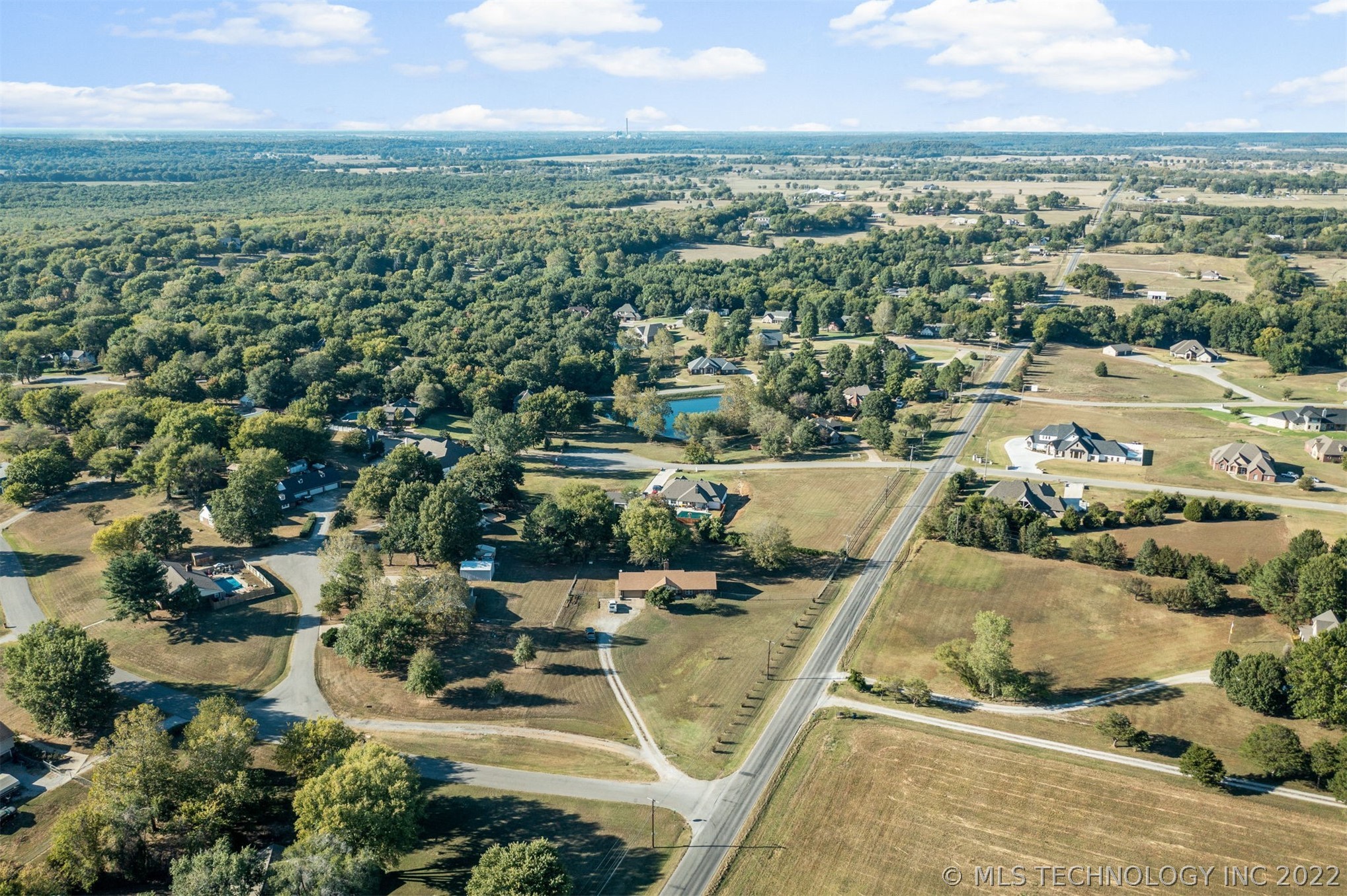 9965 E Clover Creek Drive