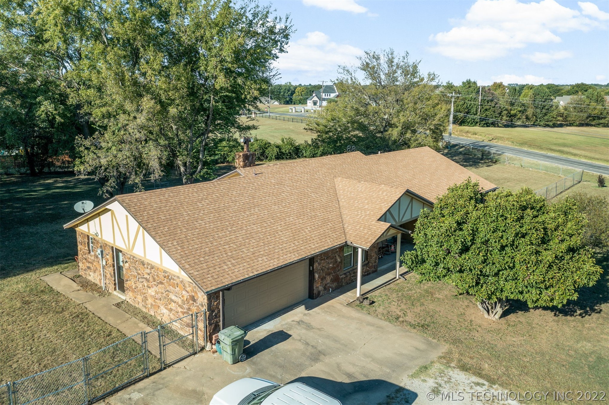 9965 E Clover Creek Drive