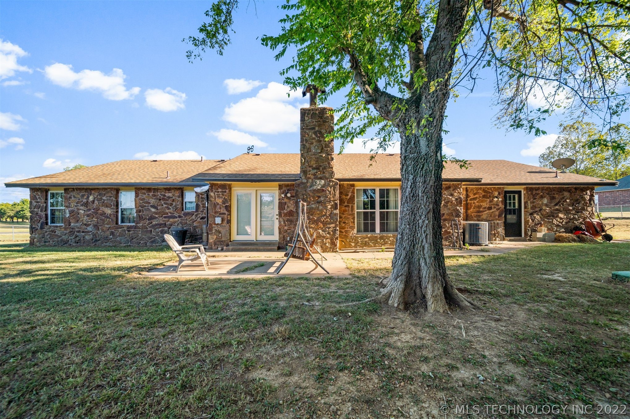 9965 E Clover Creek Drive